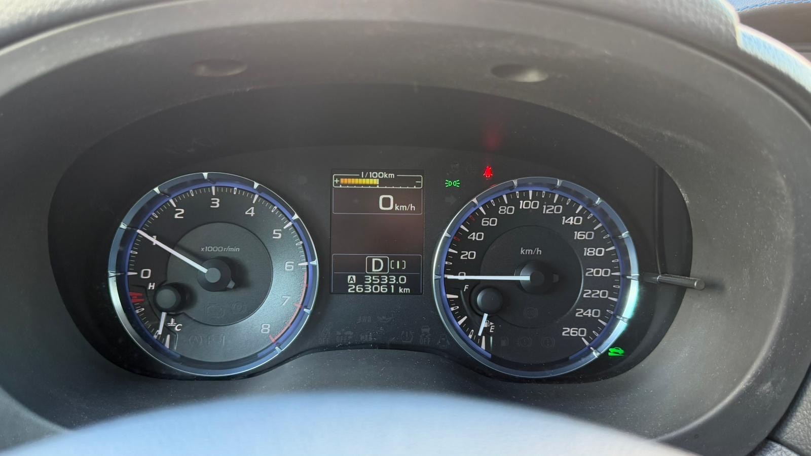SUBARU Levorg 1.6DIT Luxury S AWD Lineartronic-image-17