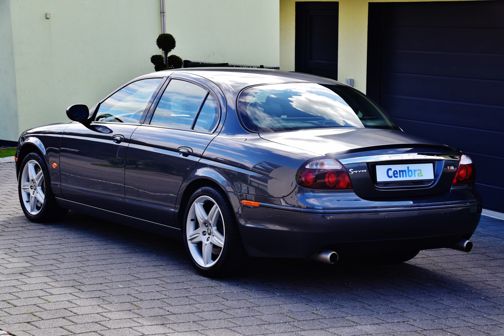 JAGUAR S-Type 4.2 V8 S/C R-showroom-element-1