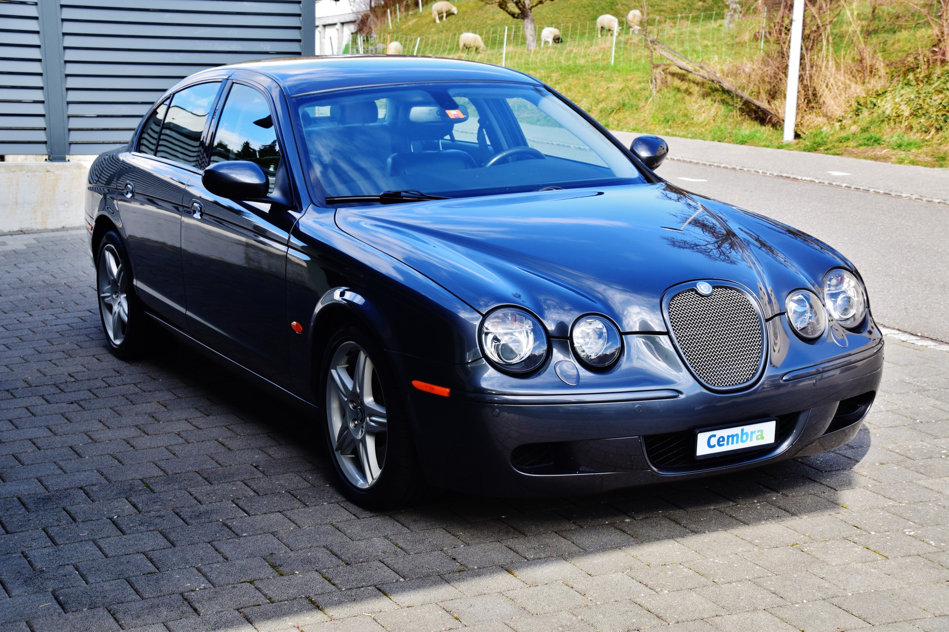 JAGUAR S-Type 4.2 V8 S/C R-showroom-element-3