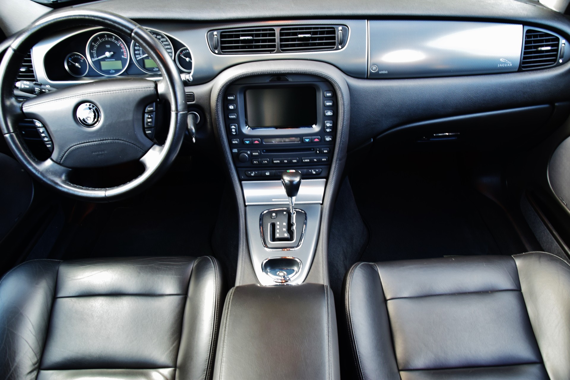 JAGUAR S-Type 4.2 V8 S/C R-image-7
