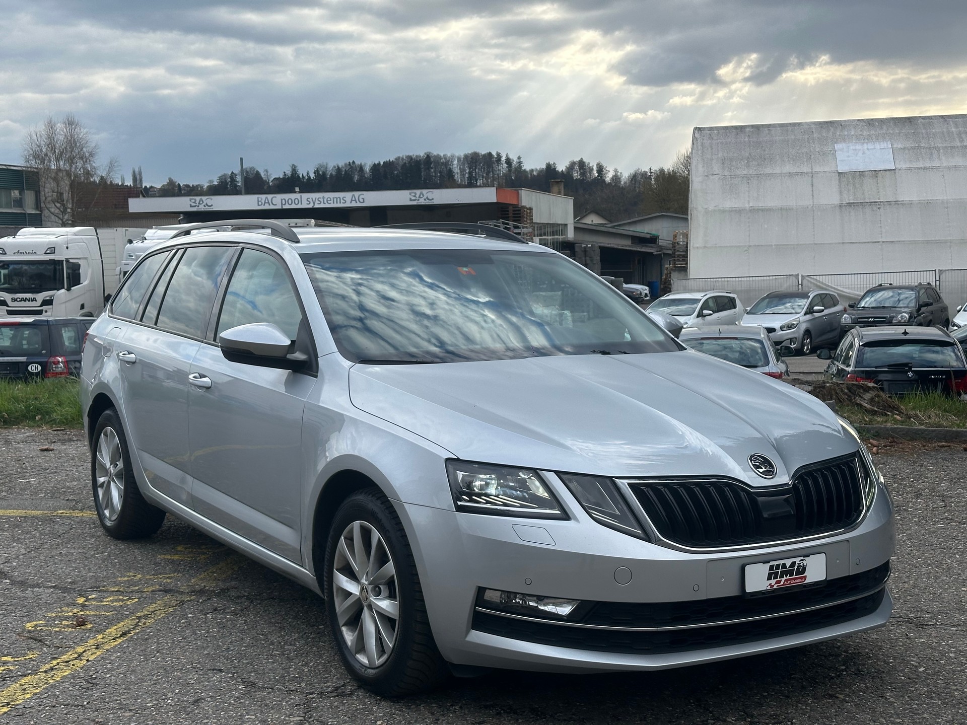 SKODA Octavia Combi 2.0 TDI Style 4x4 DSG-image-7