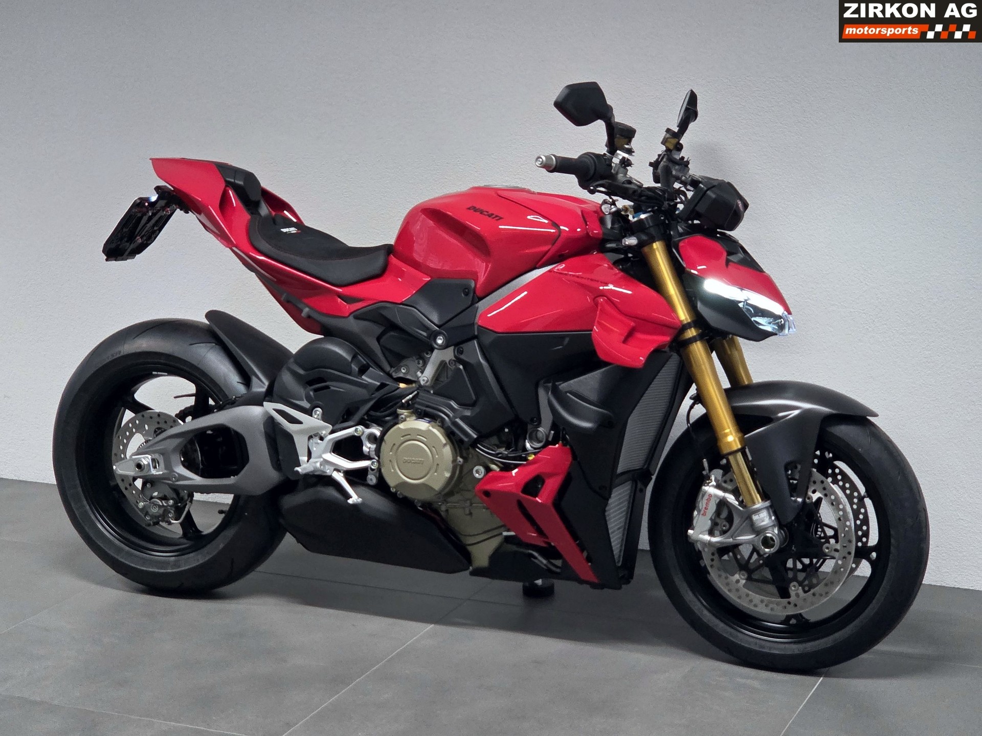 DUCATI Streetfighter V4 S | Essenza II-image-1