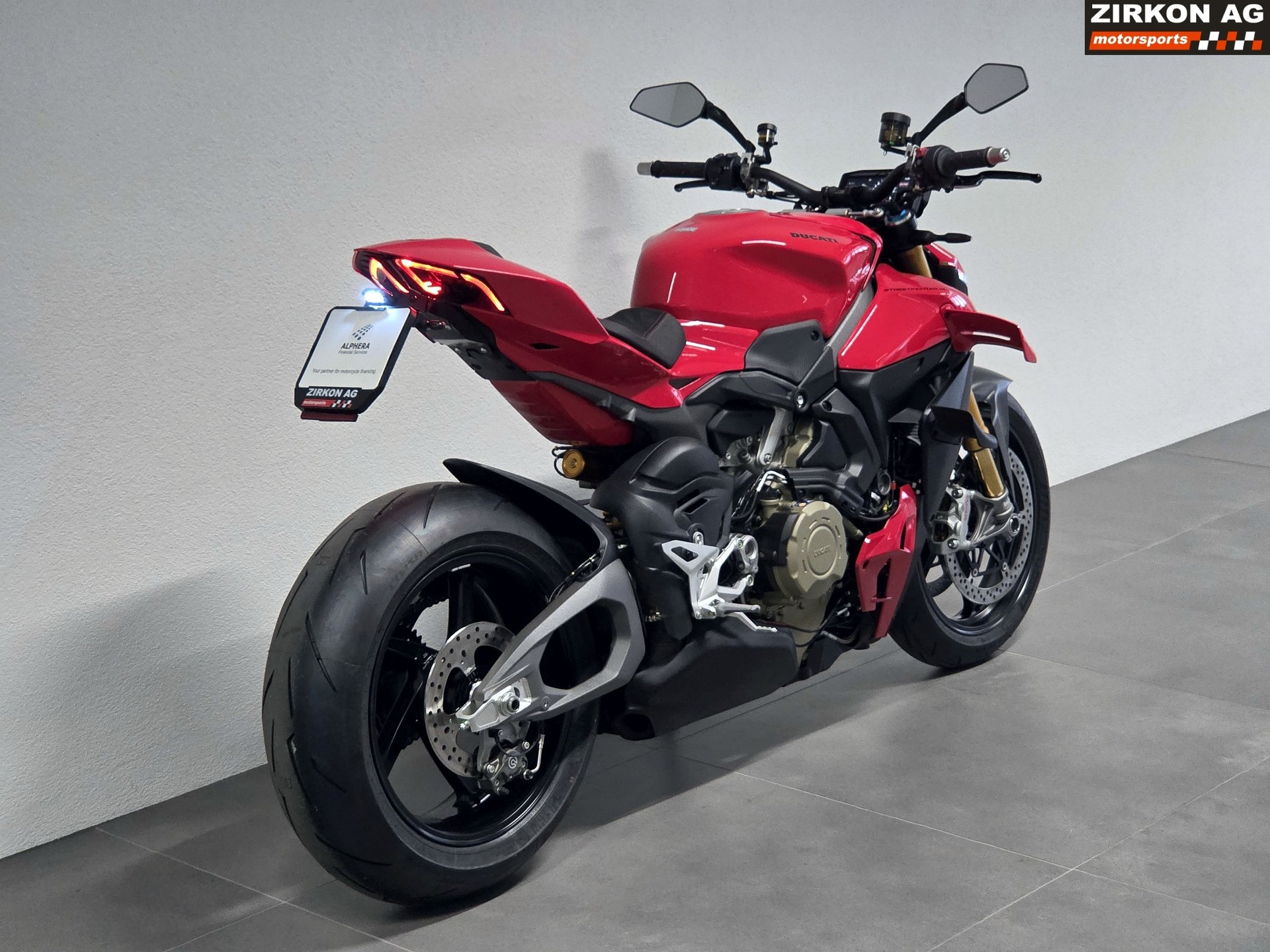 DUCATI Streetfighter V4 S | Essenza II-image-7