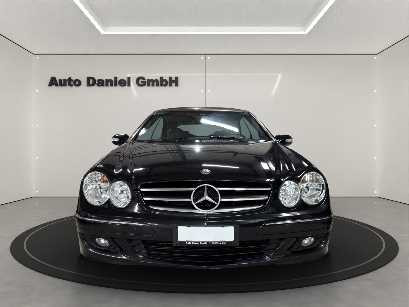 MERCEDES-BENZ CDI Avantgarde-showroom-element-2