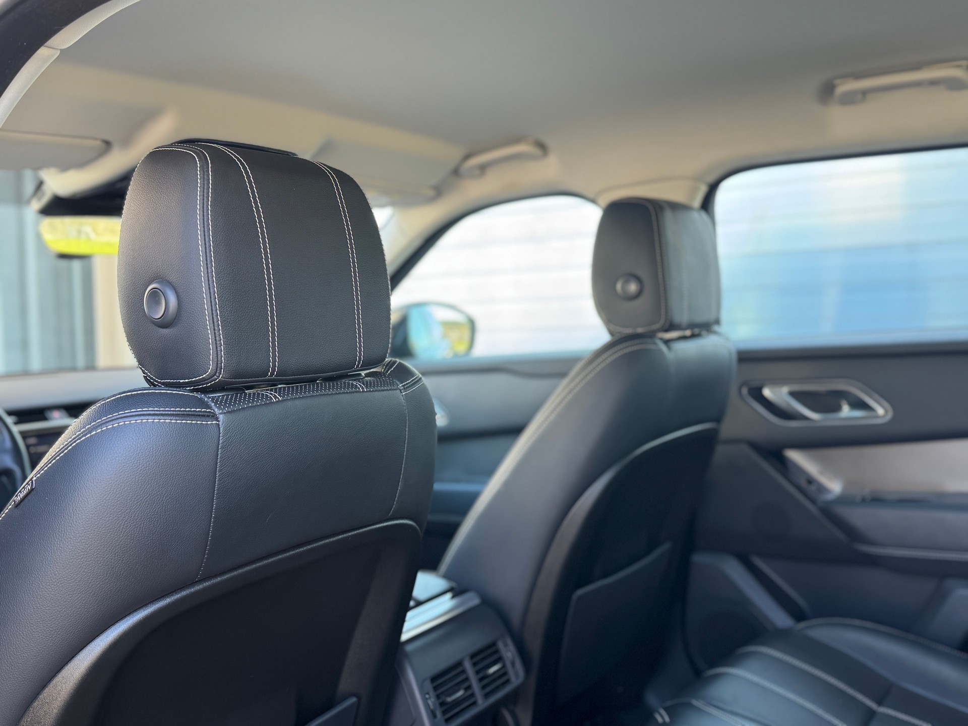LAND ROVER Range Rover Velar P 250 S Automatic-image-10