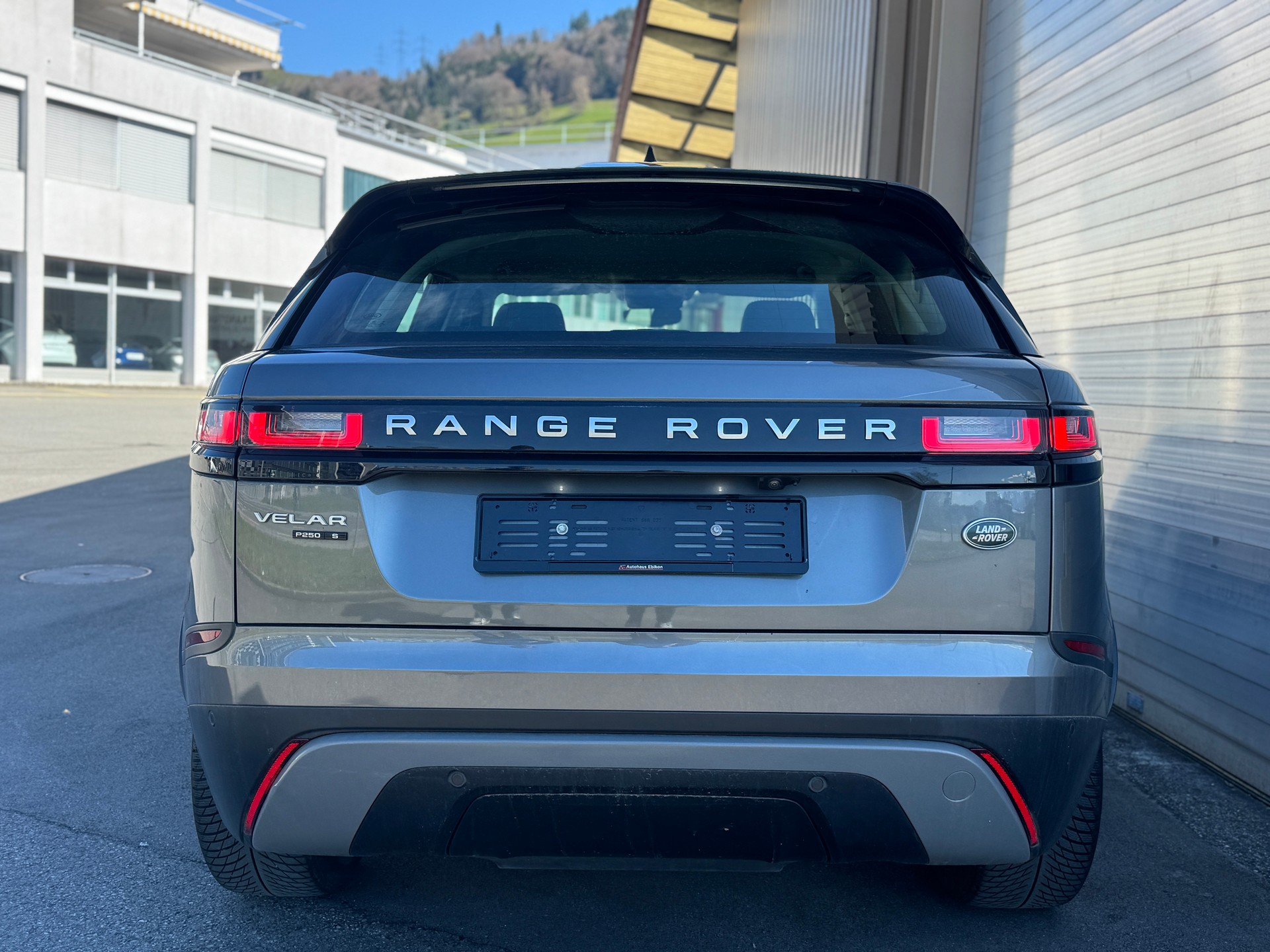 LAND ROVER Range Rover Velar P 250 S Automatic-image-4