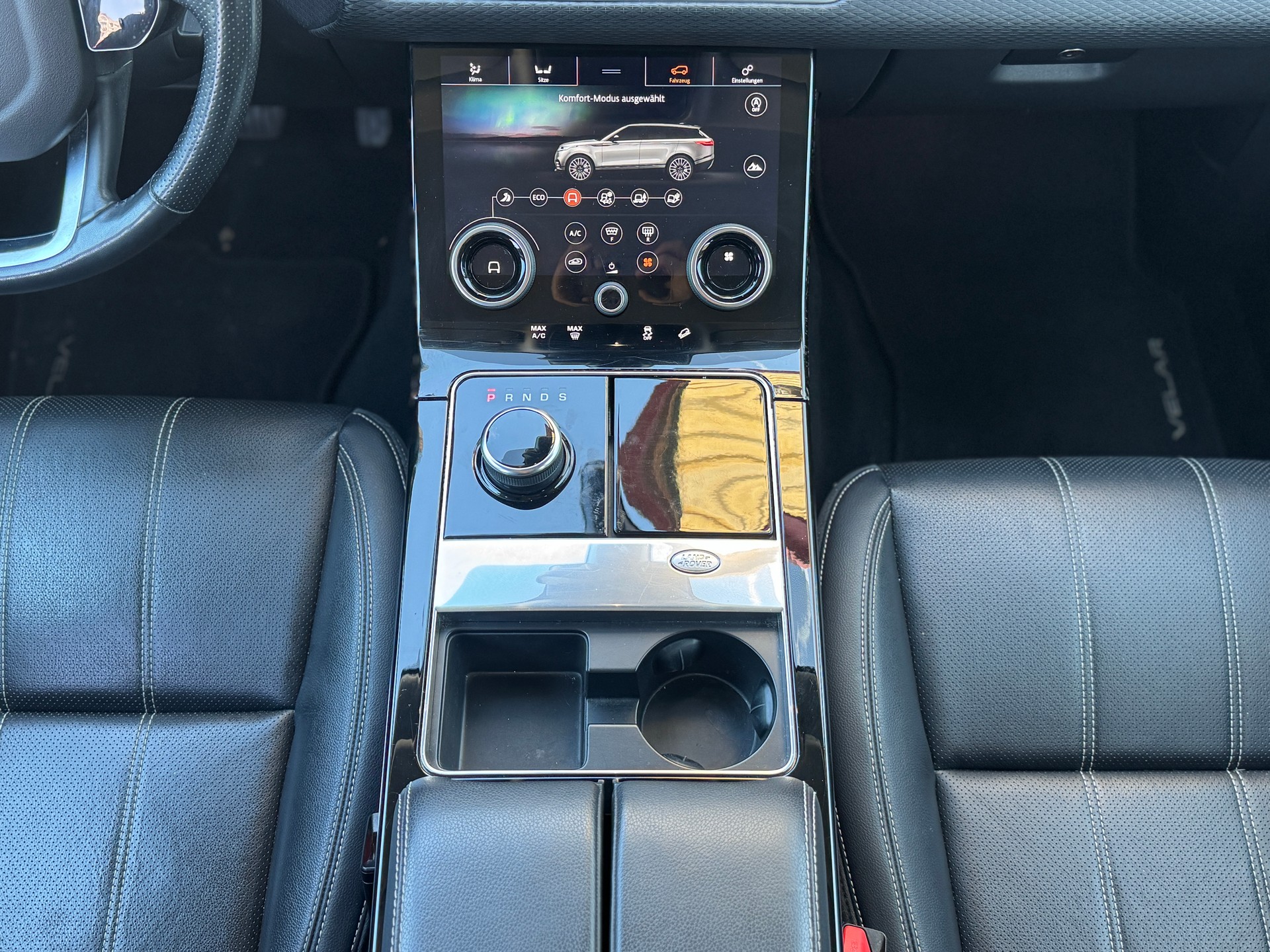 LAND ROVER Range Rover Velar P 250 S Automatic-image-17