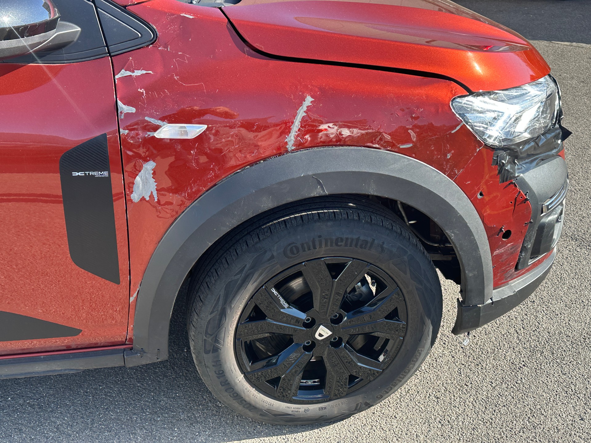 DACIA Jogger TCe 110 Extreme-image-3
