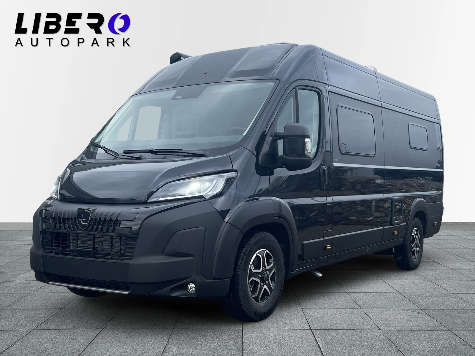 TOURNE MOBIL 6.4 - 180 PS SELECT / Heavy / Automat