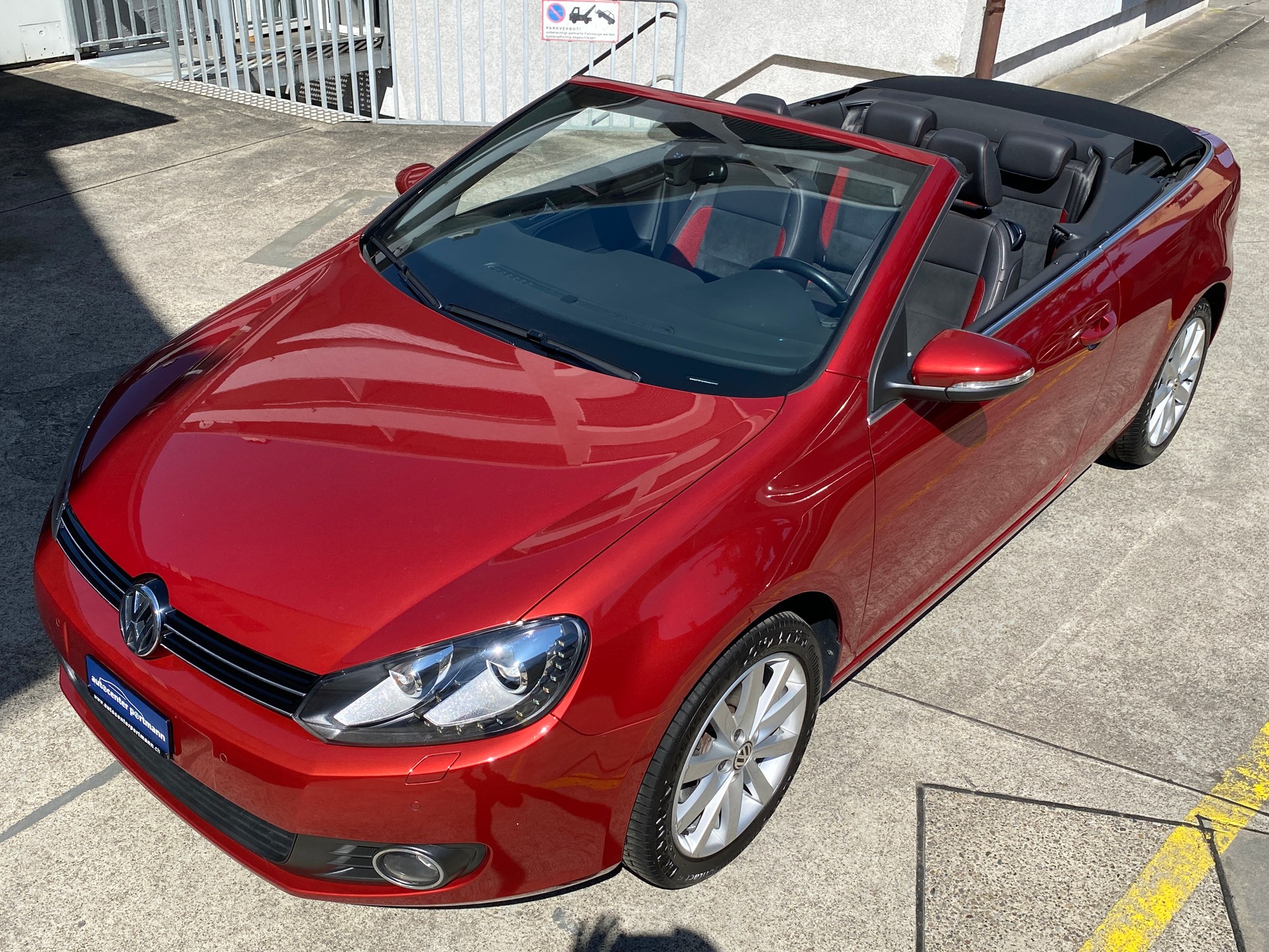 VW Golf Cabrio 1.4 TSI DSG-image-4