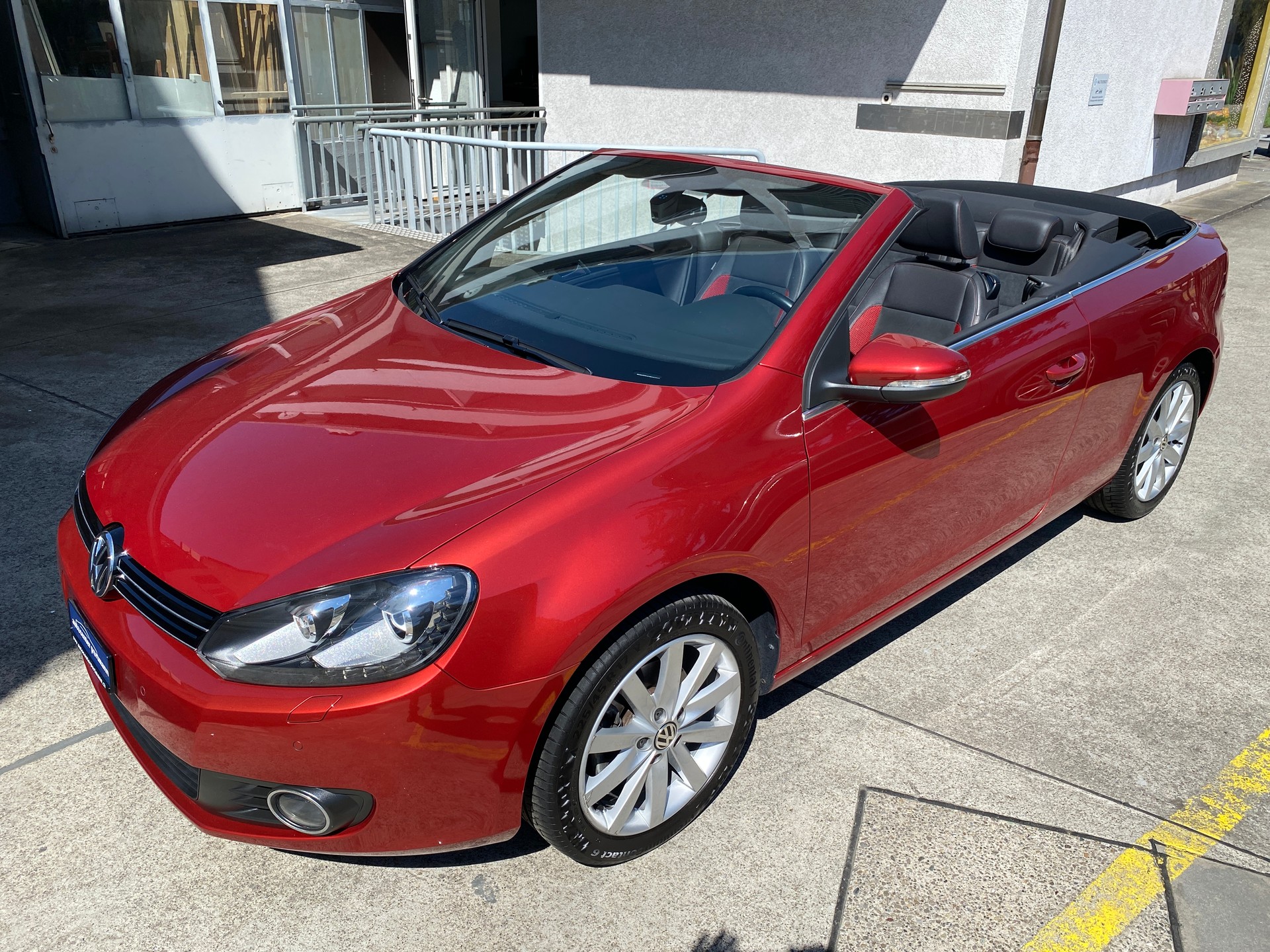 VW Golf Cabrio 1.4 TSI DSG-showroom-element-2