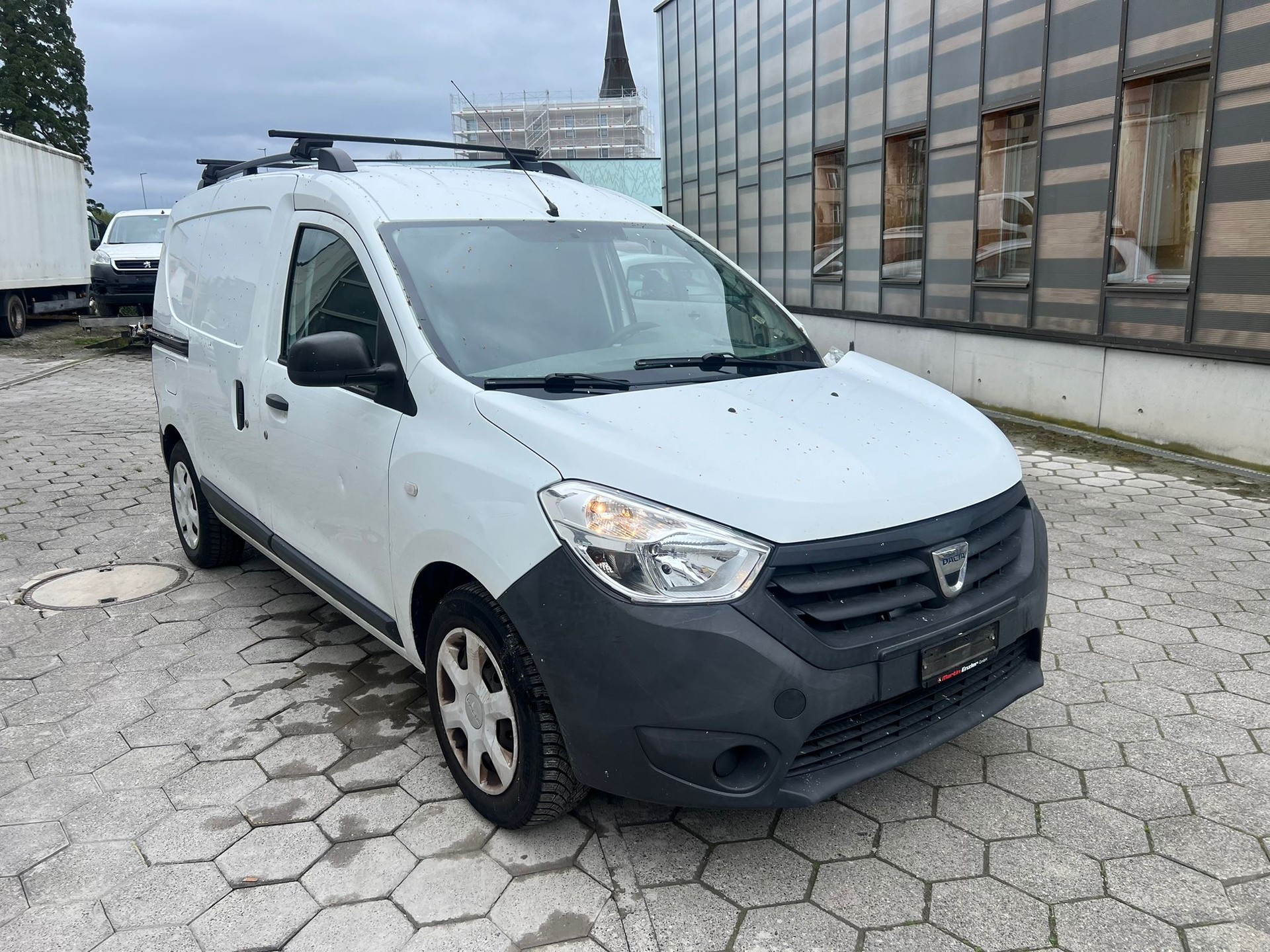 DACIA Dokker Van 1.6 Ambiance+-showroom-element-1