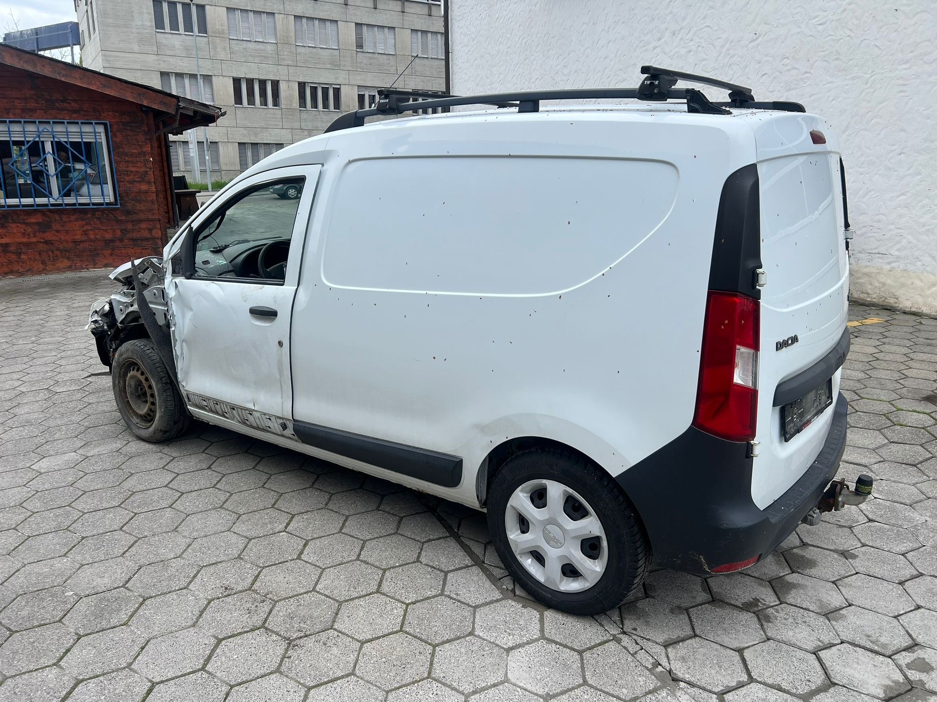 DACIA Dokker Van 1.6 Ambiance+-image-9