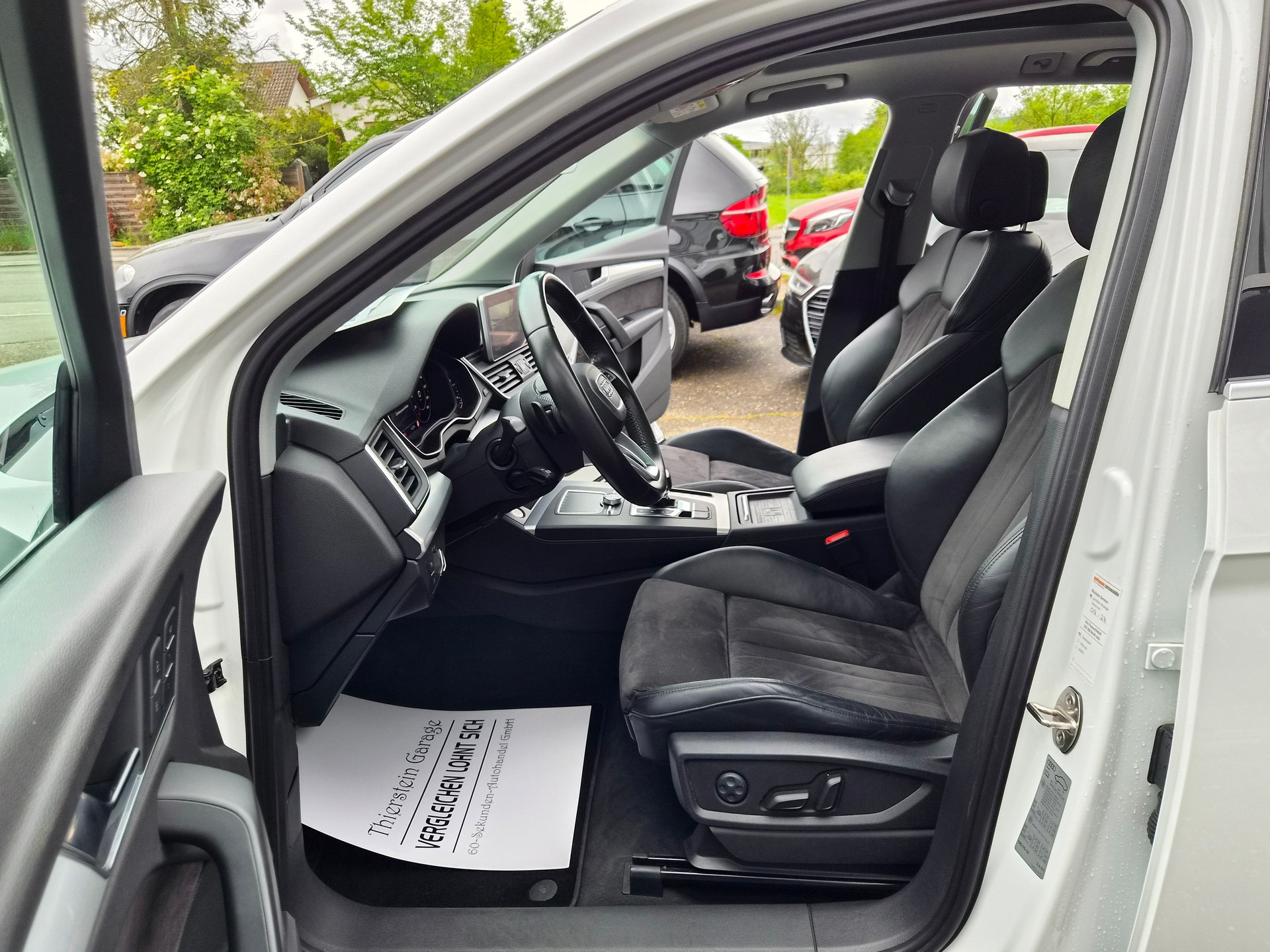 AUDI Q5 2.0 TDI sport quattro S-tronic-image-7