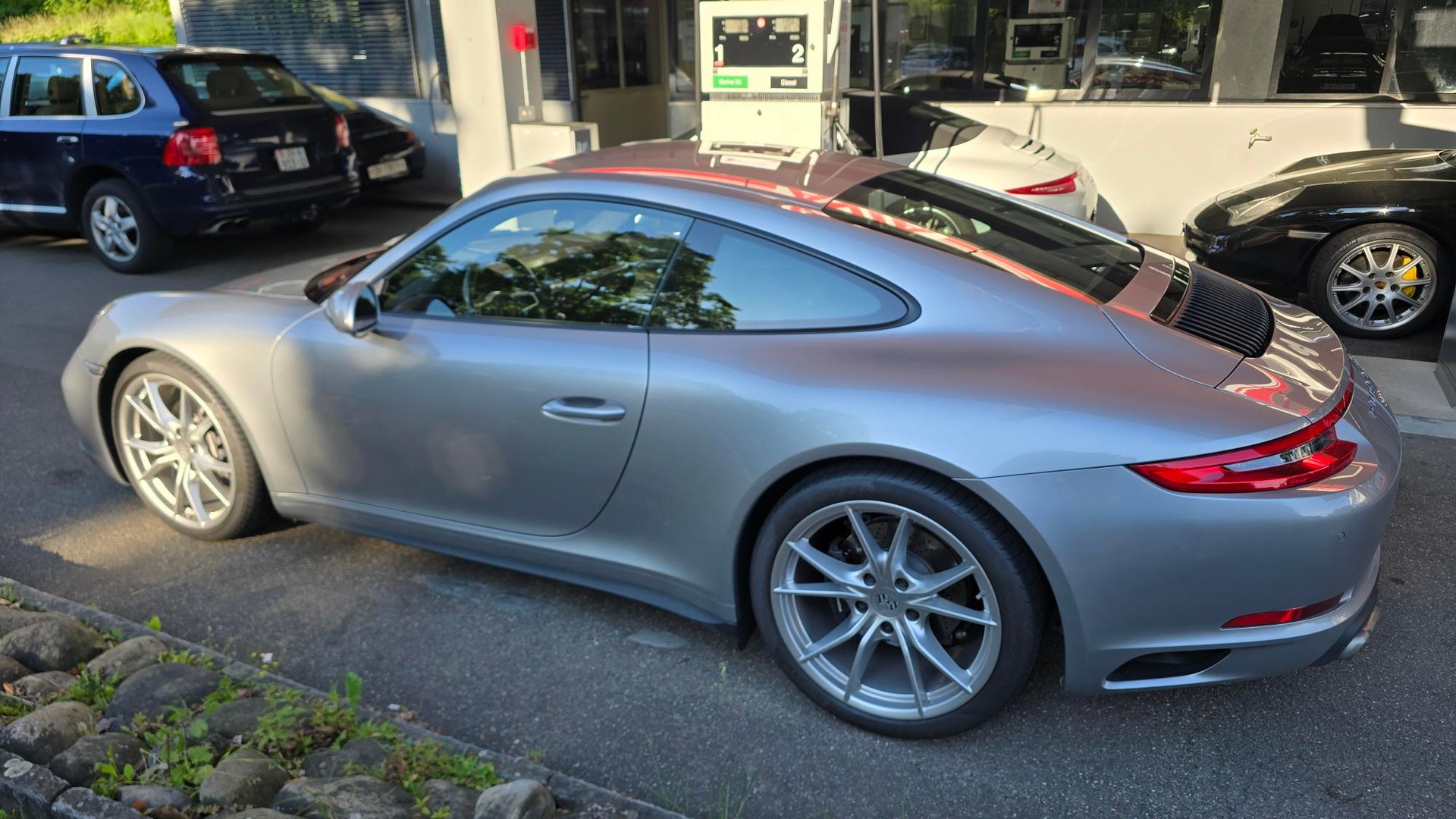 PORSCHE Carrera 4 991-image-7