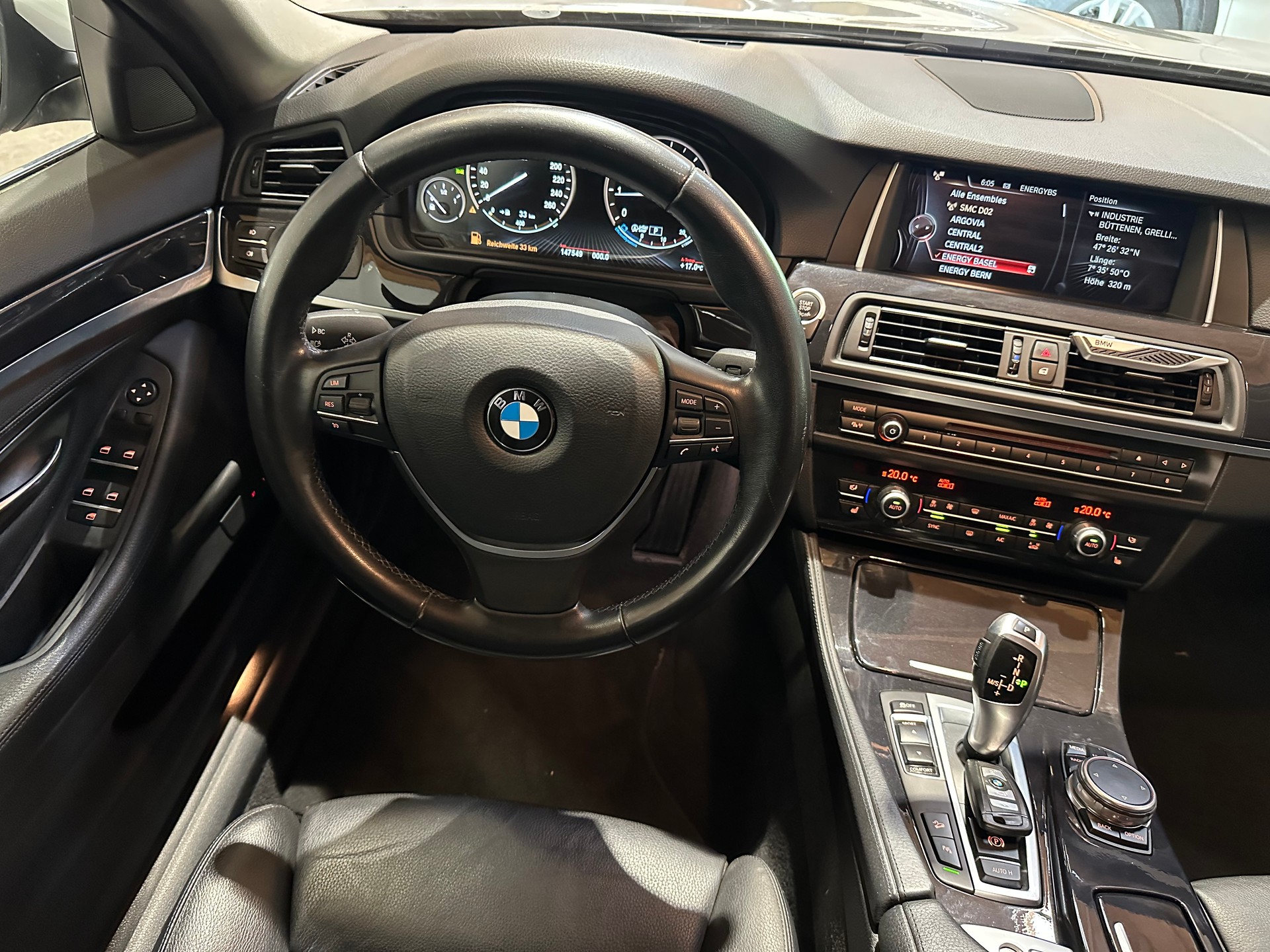 BMW 528i Touring xDrive Modern Line Steptronic/Lückenlos BMW-Servicegepflegt/Frisch ab MFK und Service/1.. Jahr Garantie!-image-15