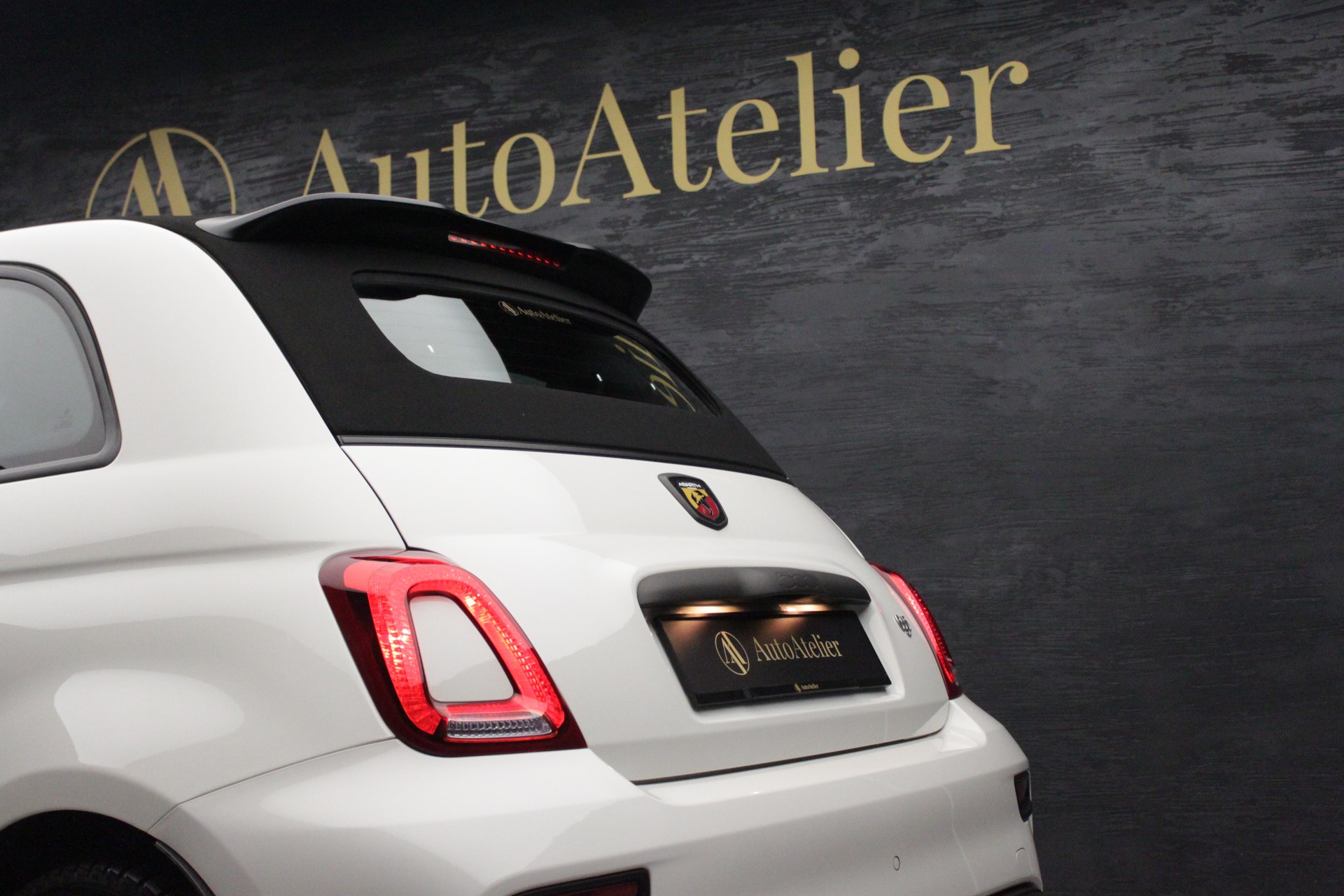 FIAT 695C 1.4 16V Turbo Abarth Turismo / Competizione-image-11