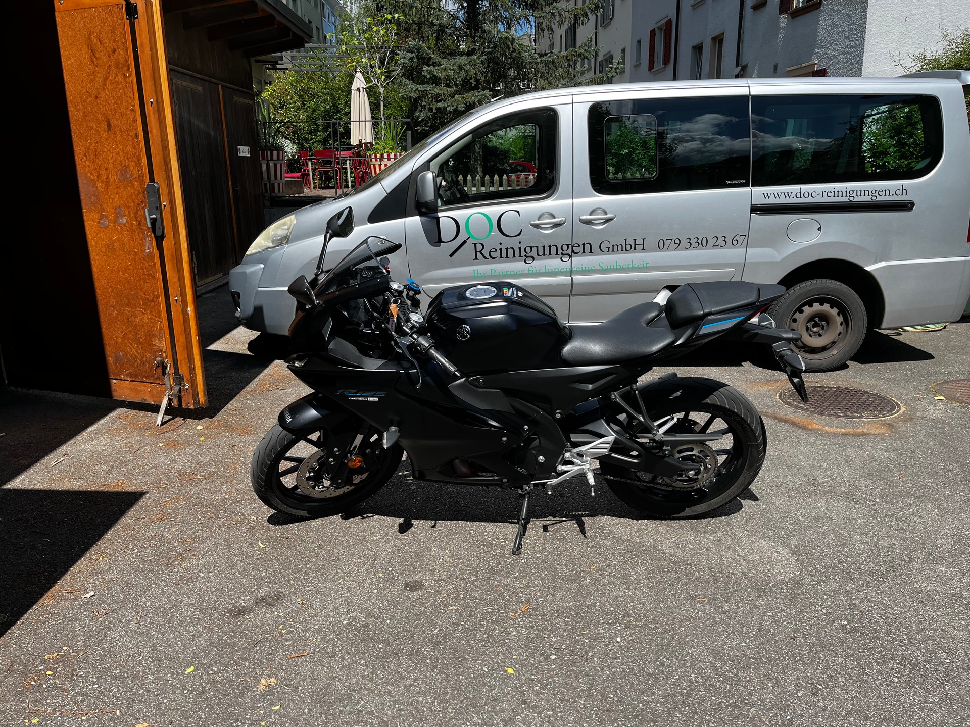YAMAHA YZF-R 125 ABS-image-4