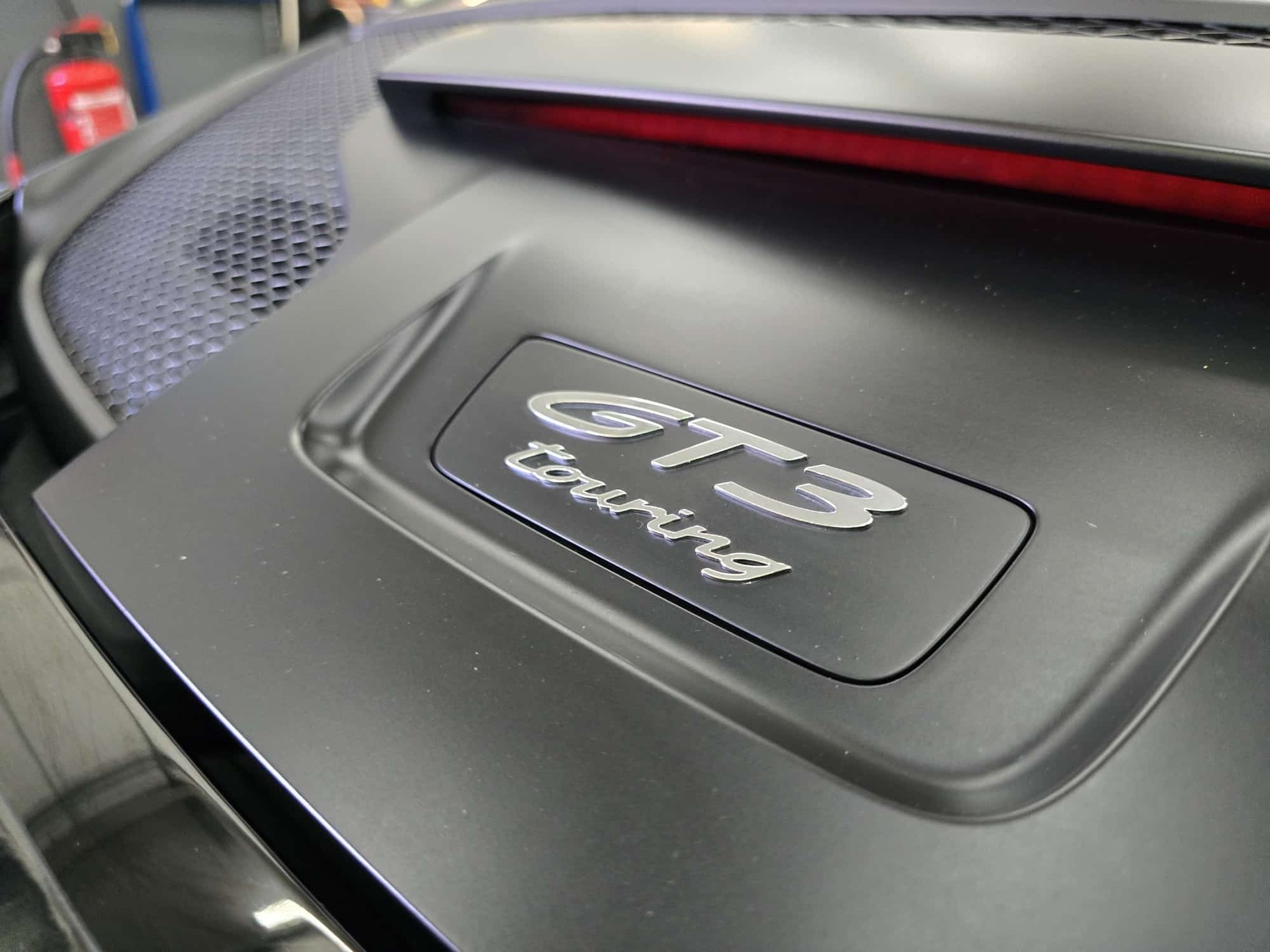 PORSCHE 911 GT3 Touring PDK-image-12