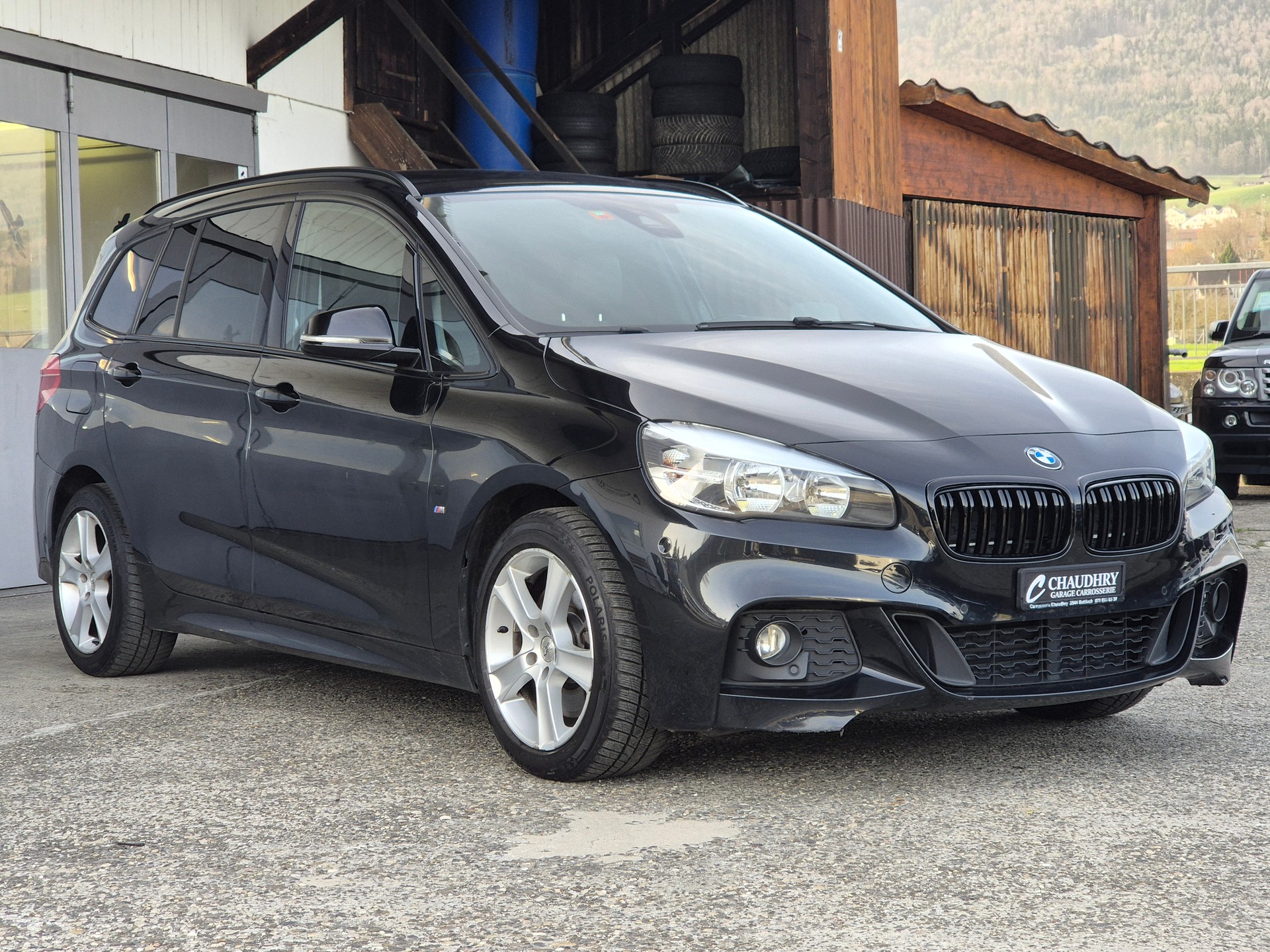 BMW 220d xDrive Gran Tourer M Sport Steptronic-showroom-element-3