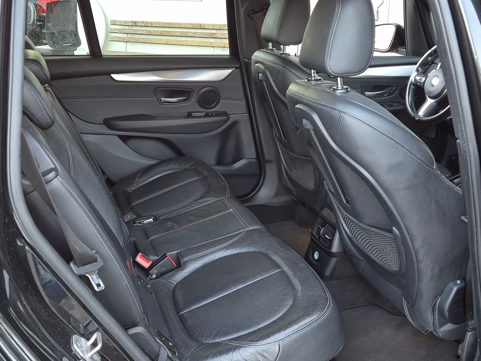 BMW 220d xDrive Gran Tourer M Sport Steptronic-image-16