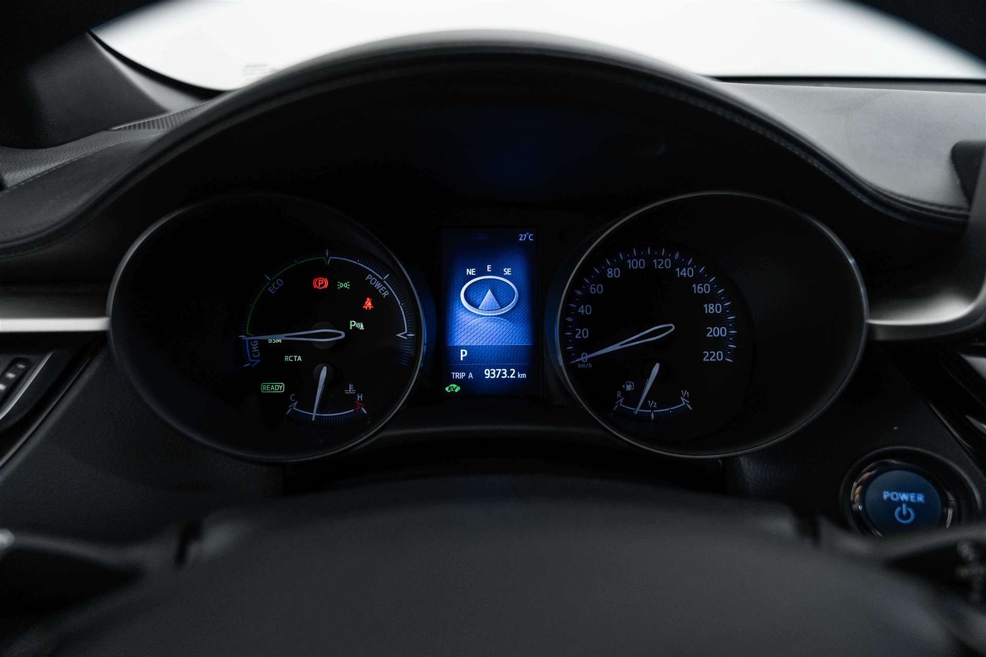 TOYOTA C-HR 1.8 HSD CVT Comfort-image-21