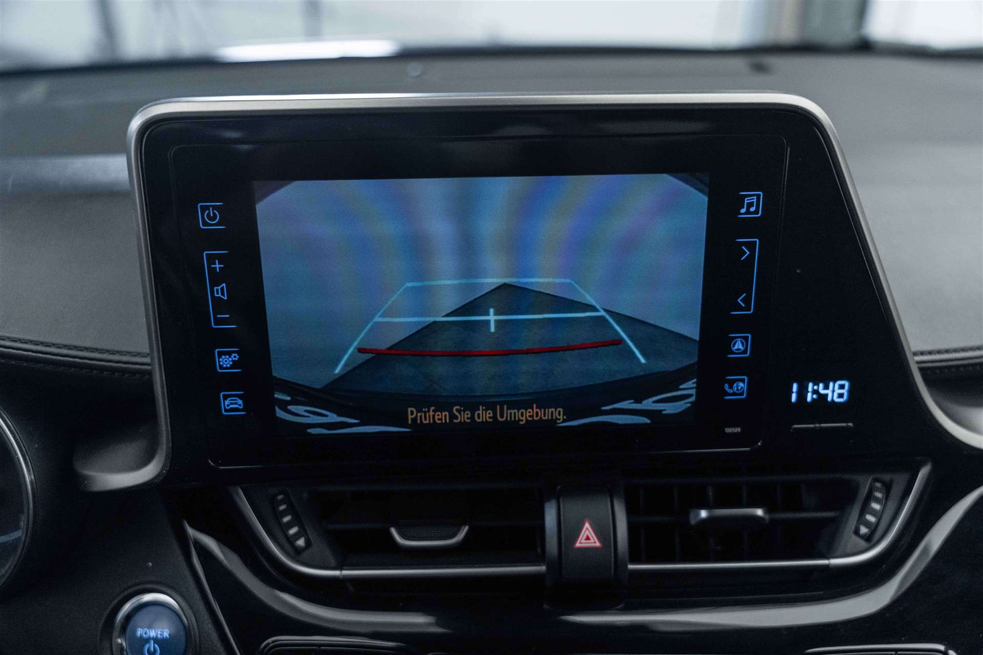 TOYOTA C-HR 1.8 HSD CVT Comfort-image-18