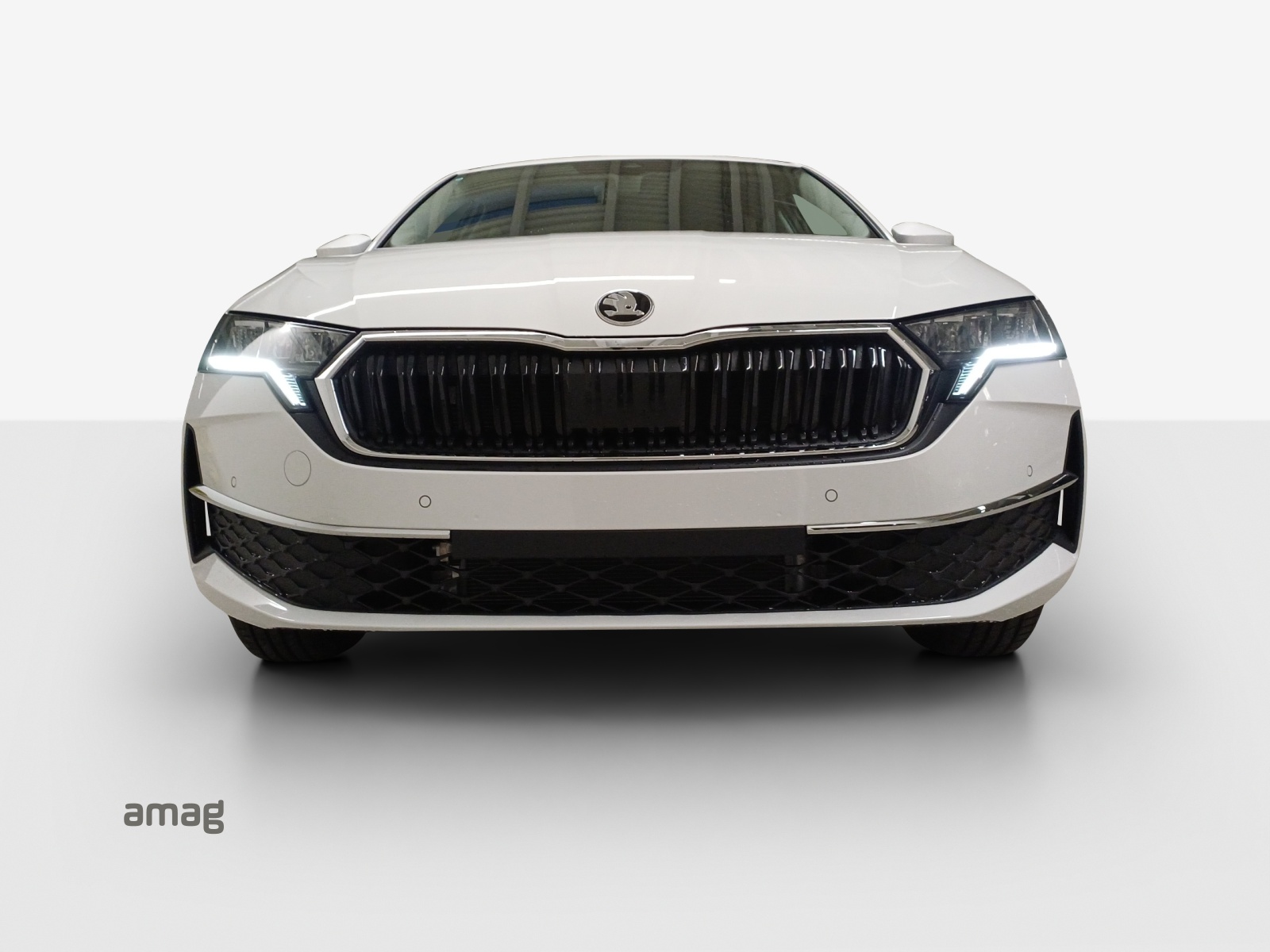 SKODA Octavia Combi 1.5 TSI mHEV DSG Dynamic-image-7