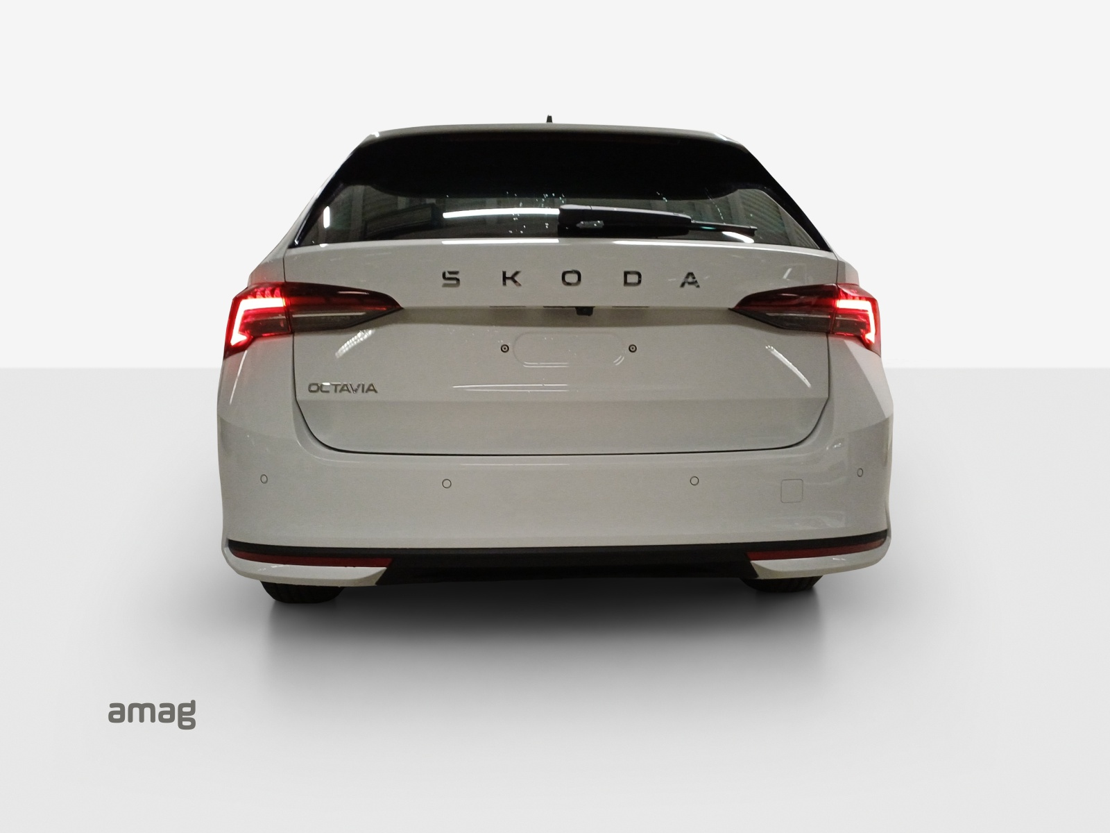 SKODA Octavia Combi 1.5 TSI mHEV DSG Dynamic-showroom-element-3