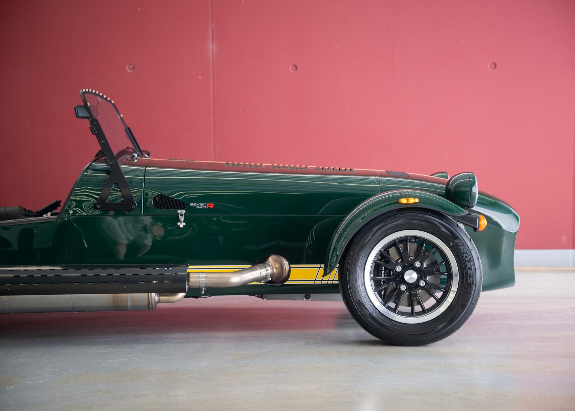 CATERHAM Seven 340R SV (MY26, Swiss new car, Vintage Green paint, 24-month factory warranty)-image-8