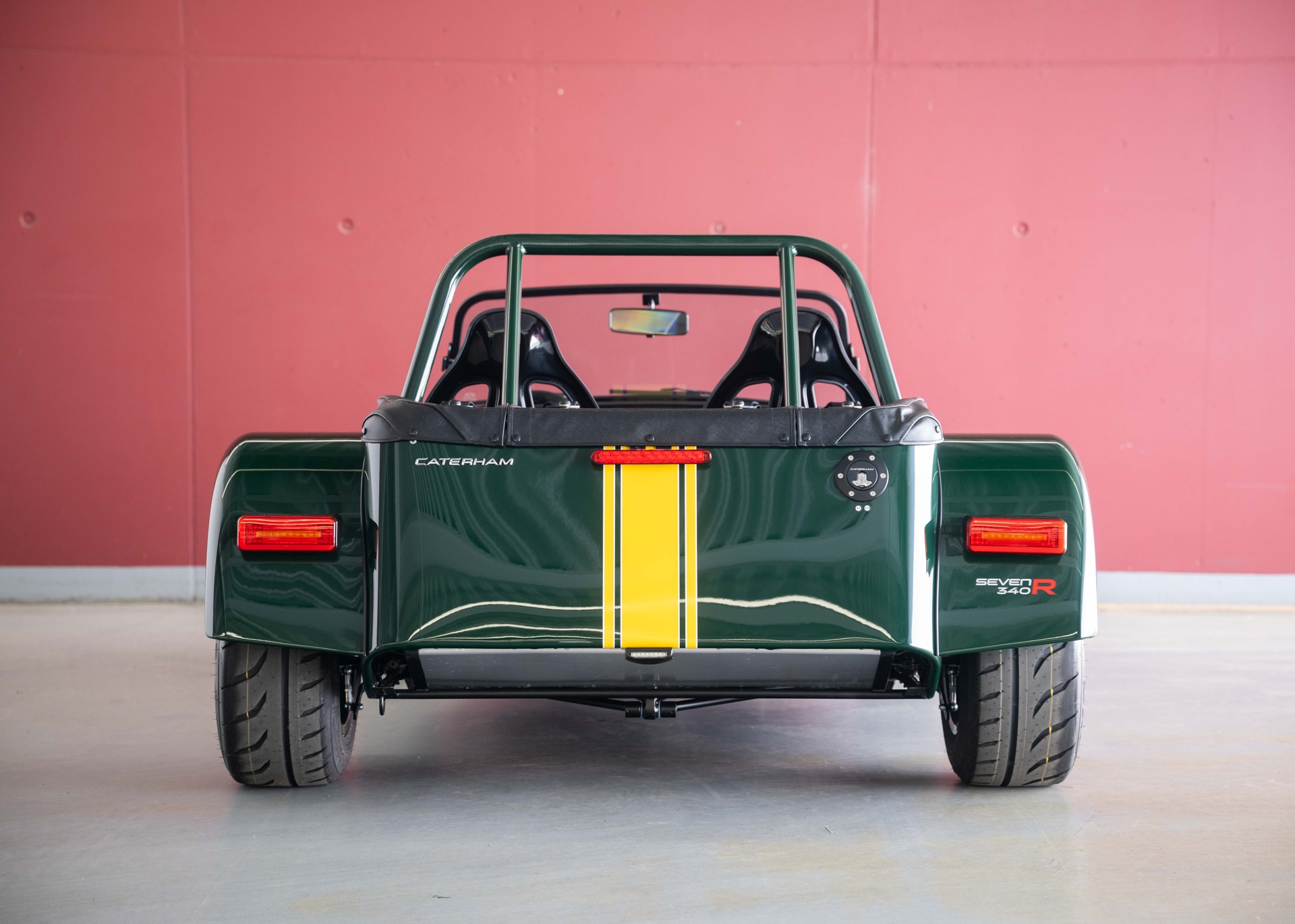 CATERHAM Seven 340R SV (MY26, Swiss new car, Vintage Green paint, 24-month factory warranty)-showroom-element-3
