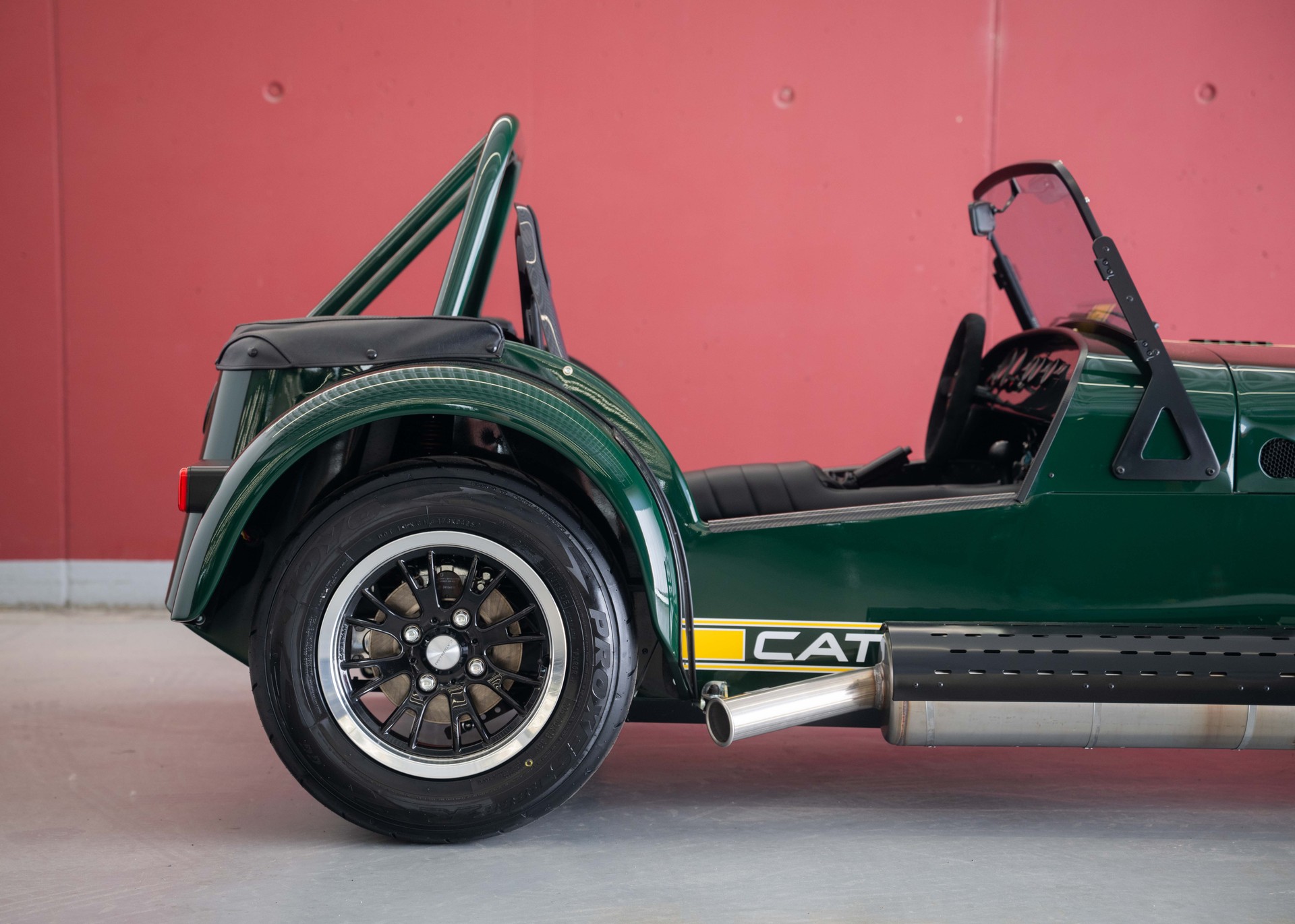 CATERHAM Seven 340R SV (MY26, Swiss new car, Vintage Green paint, 24-month factory warranty)-image-7