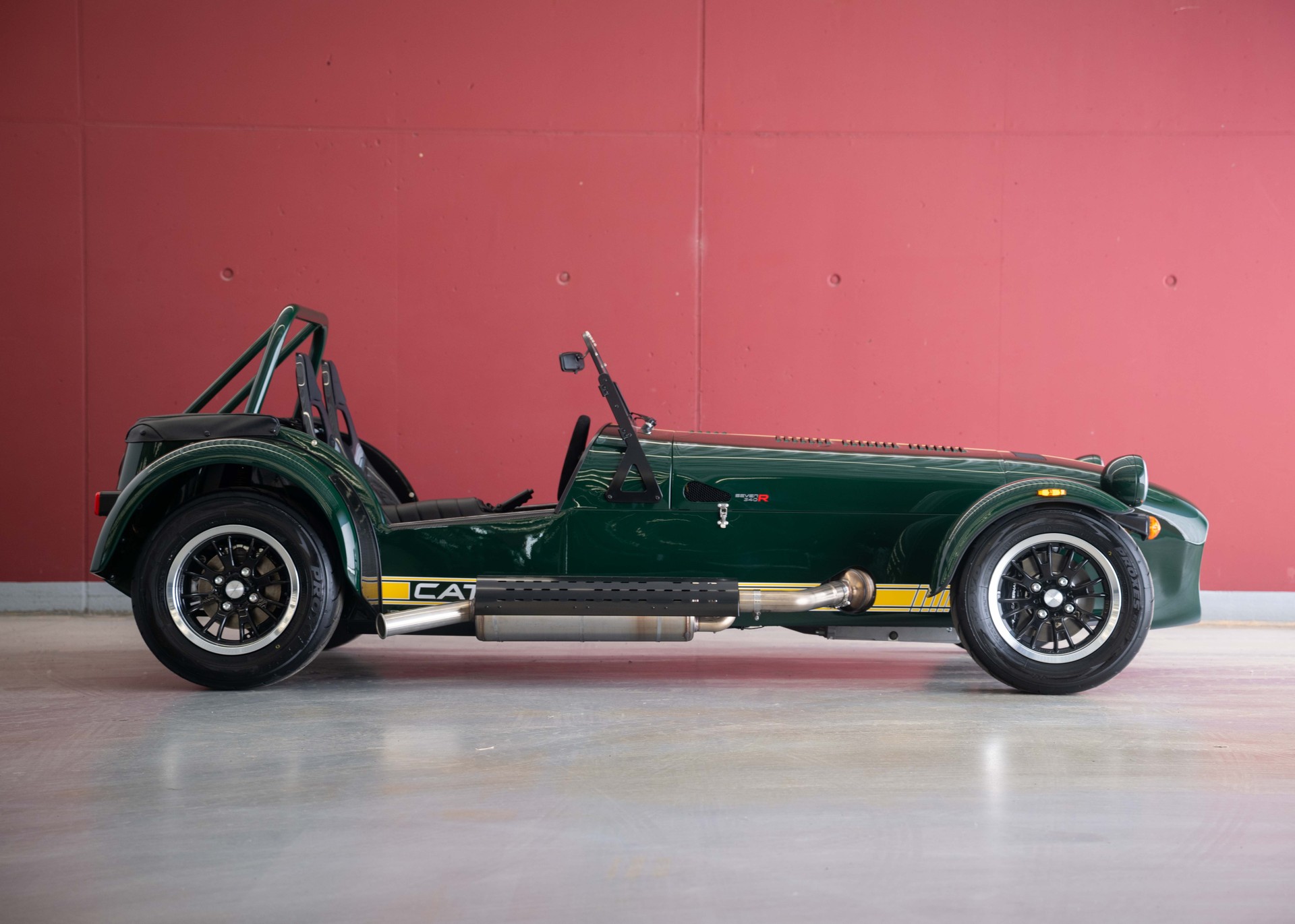CATERHAM Seven 340R SV (MY26, Swiss new car, Vintage Green paint, 24-month factory warranty)-image-6