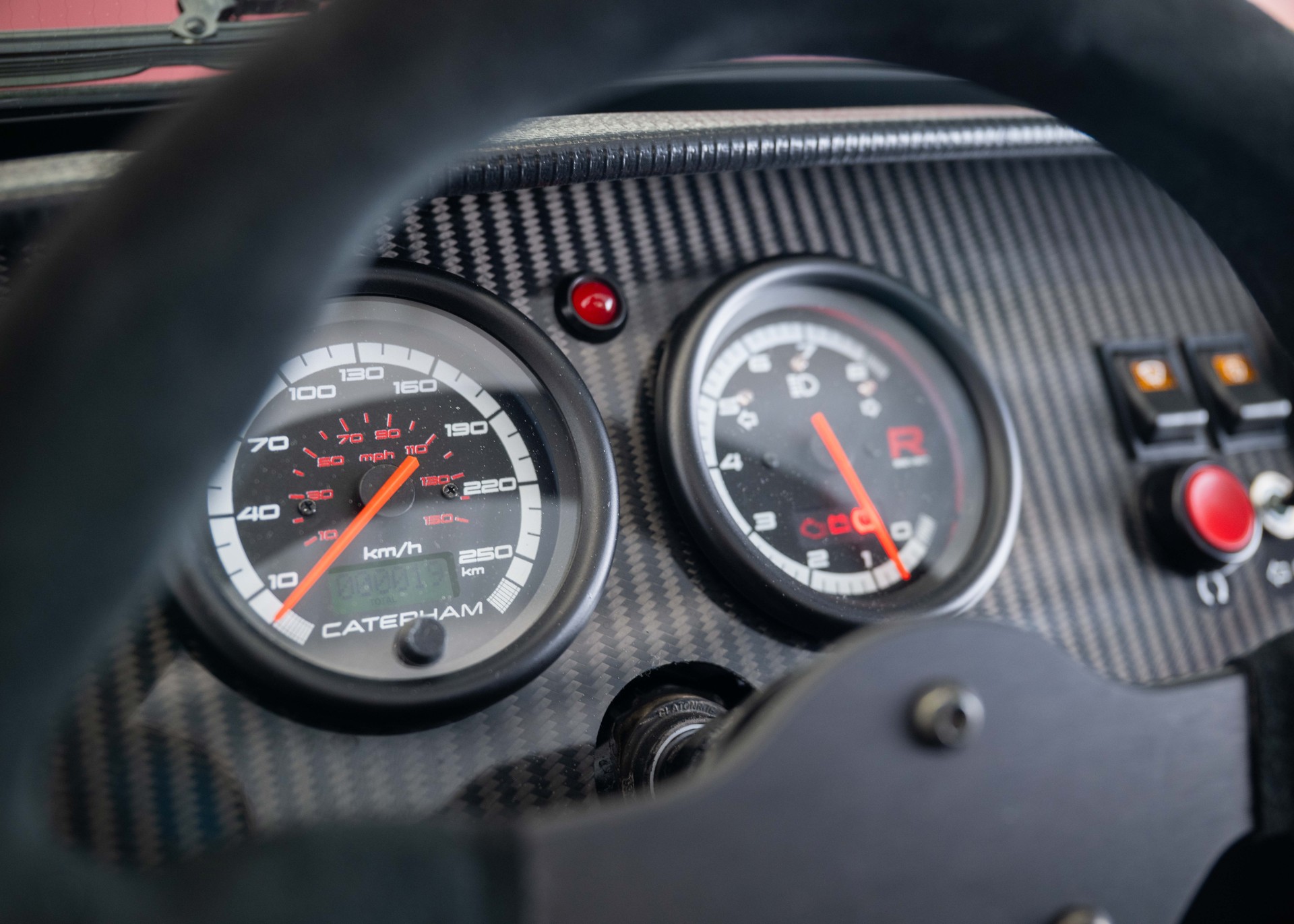 CATERHAM Seven 340R SV (MY26, Swiss new car, Vintage Green paint, 24-month factory warranty)-image-28