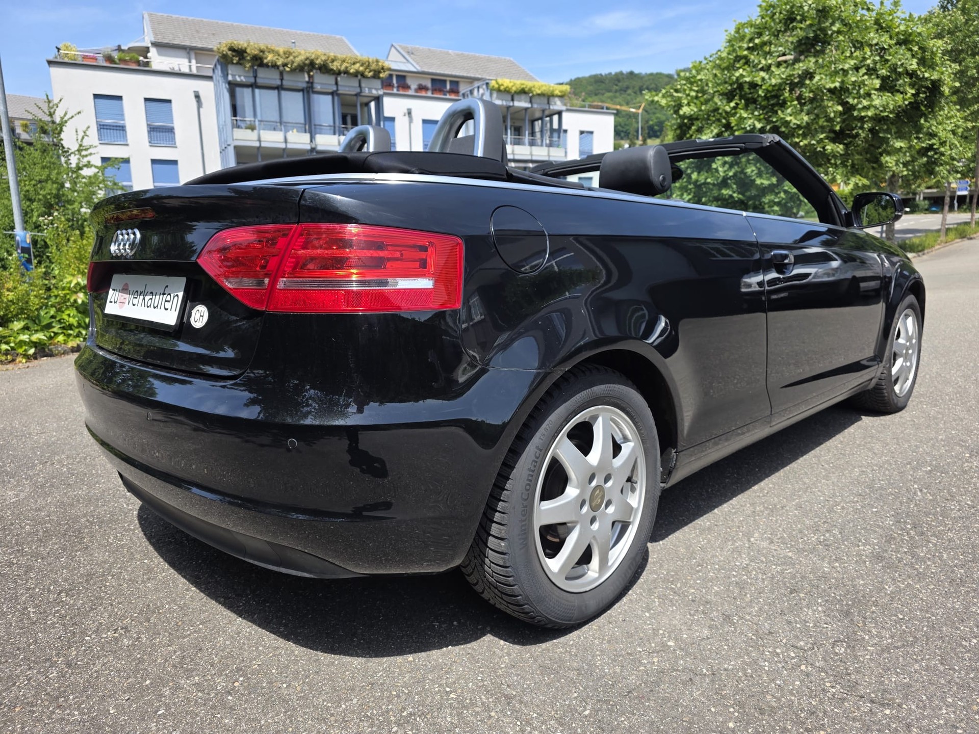 AUDI A3 Cabriolet 1.8 TFSI Ambition S-tronic-image-3
