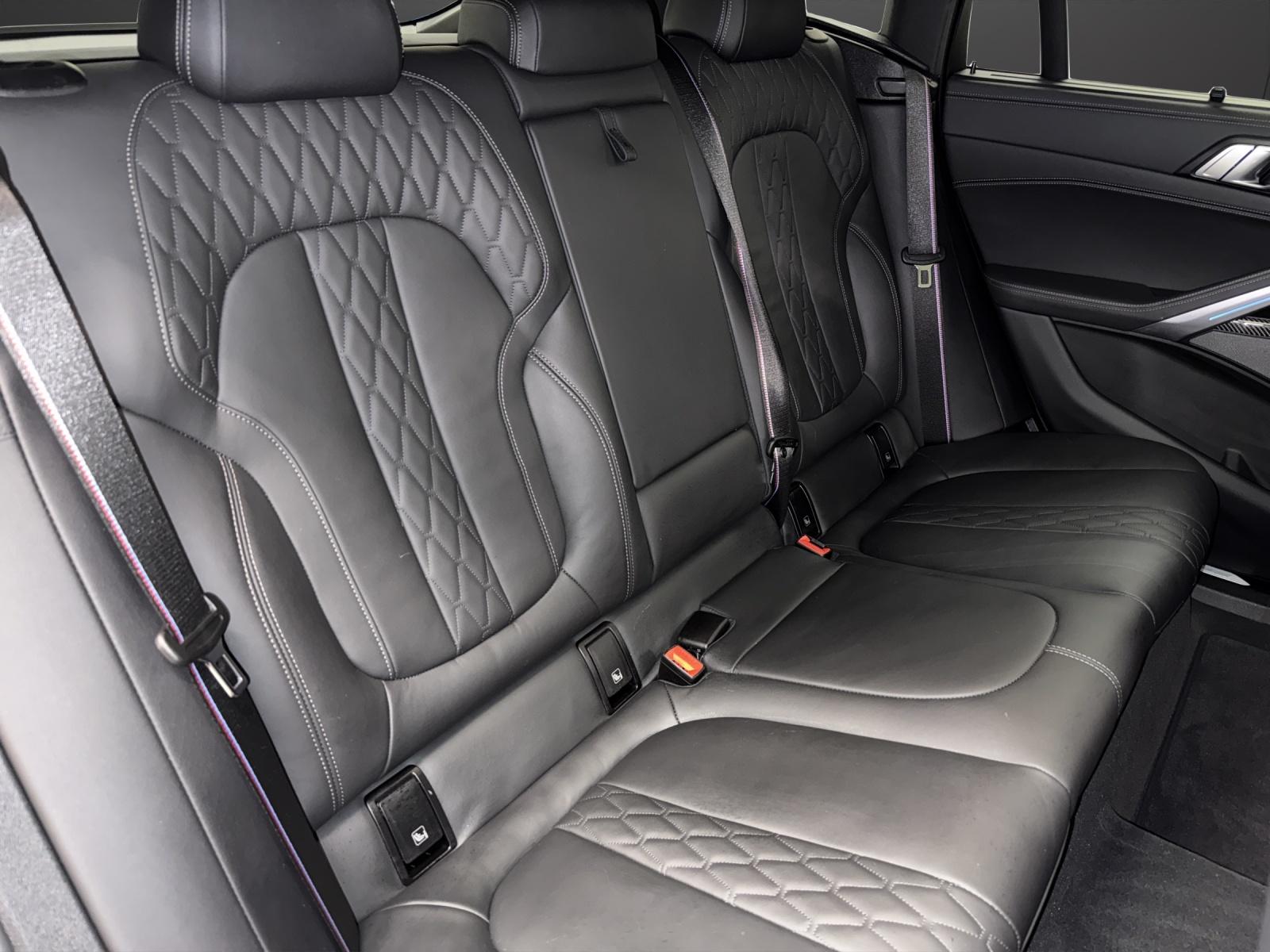 BMW X6 40i xDrive M SPORT PRO-image-18