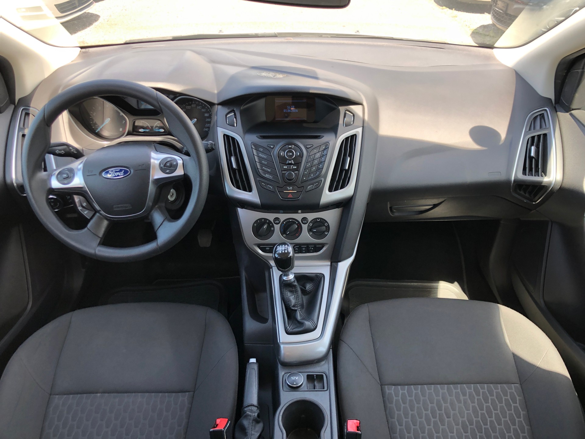 FORD Focus 1.0 SCTi Trend-image-7