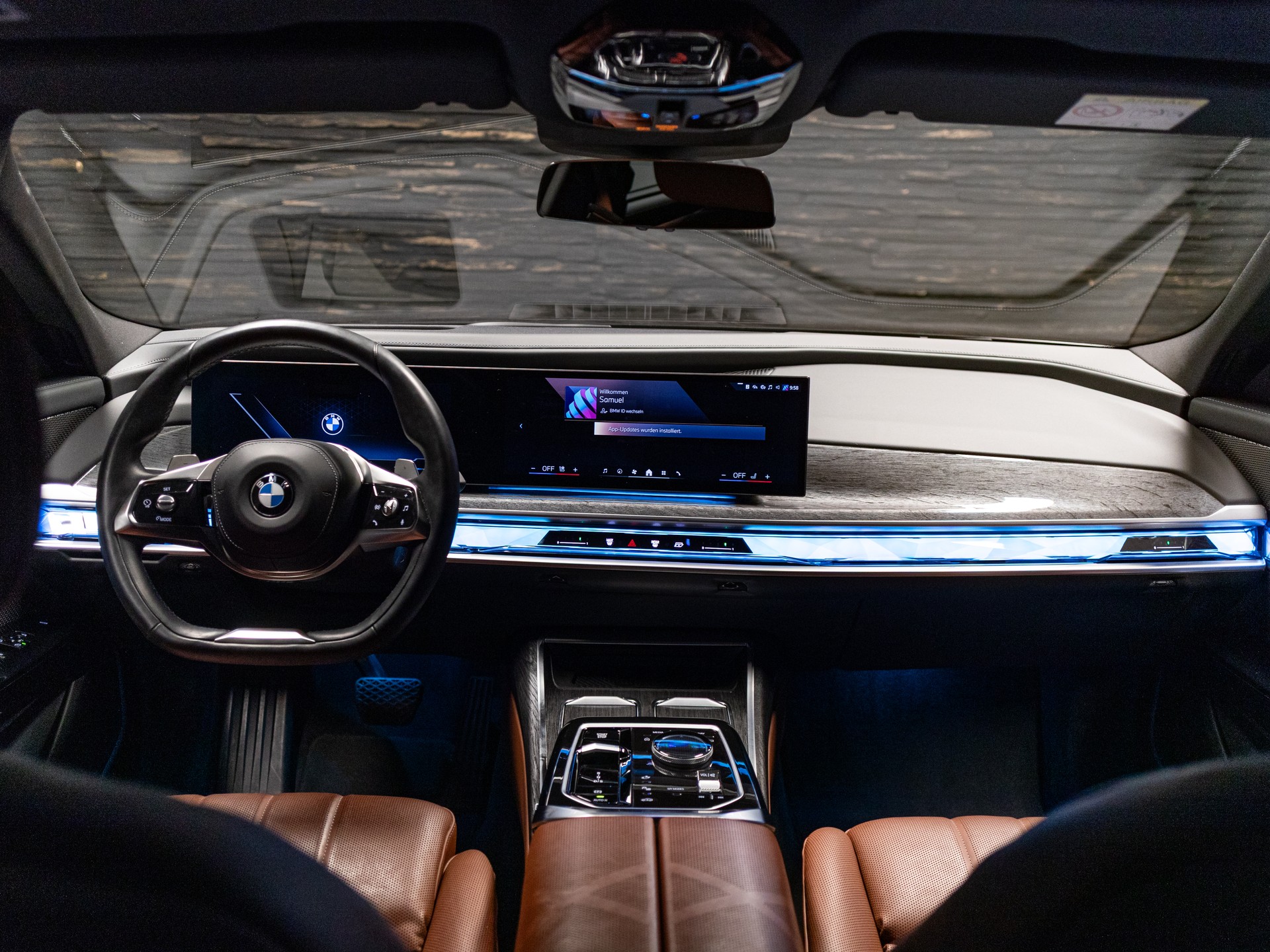 BMW 740d xDrive 48V Steptronic-image-13