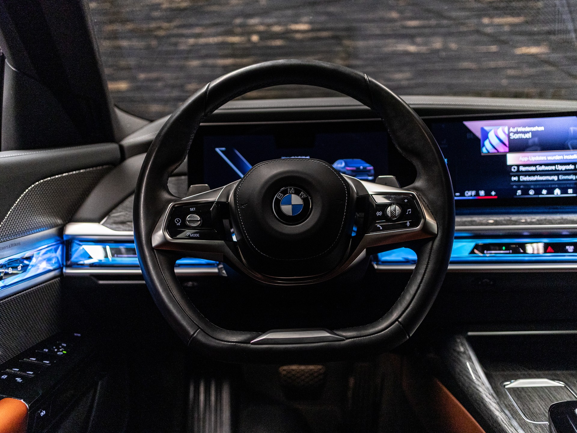 BMW 740d xDrive 48V Steptronic-image-6