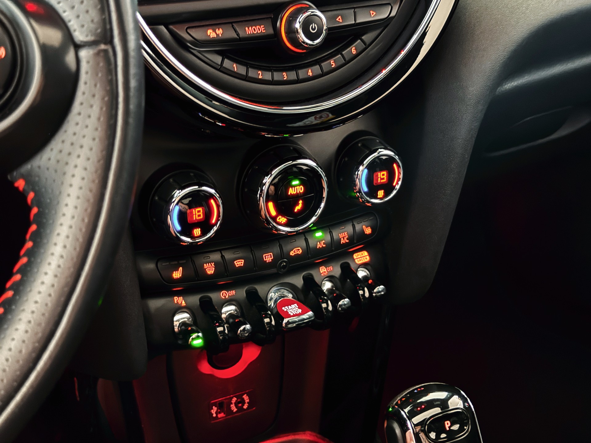 MINI Cooper John Cooper Works Steptronic-image-24