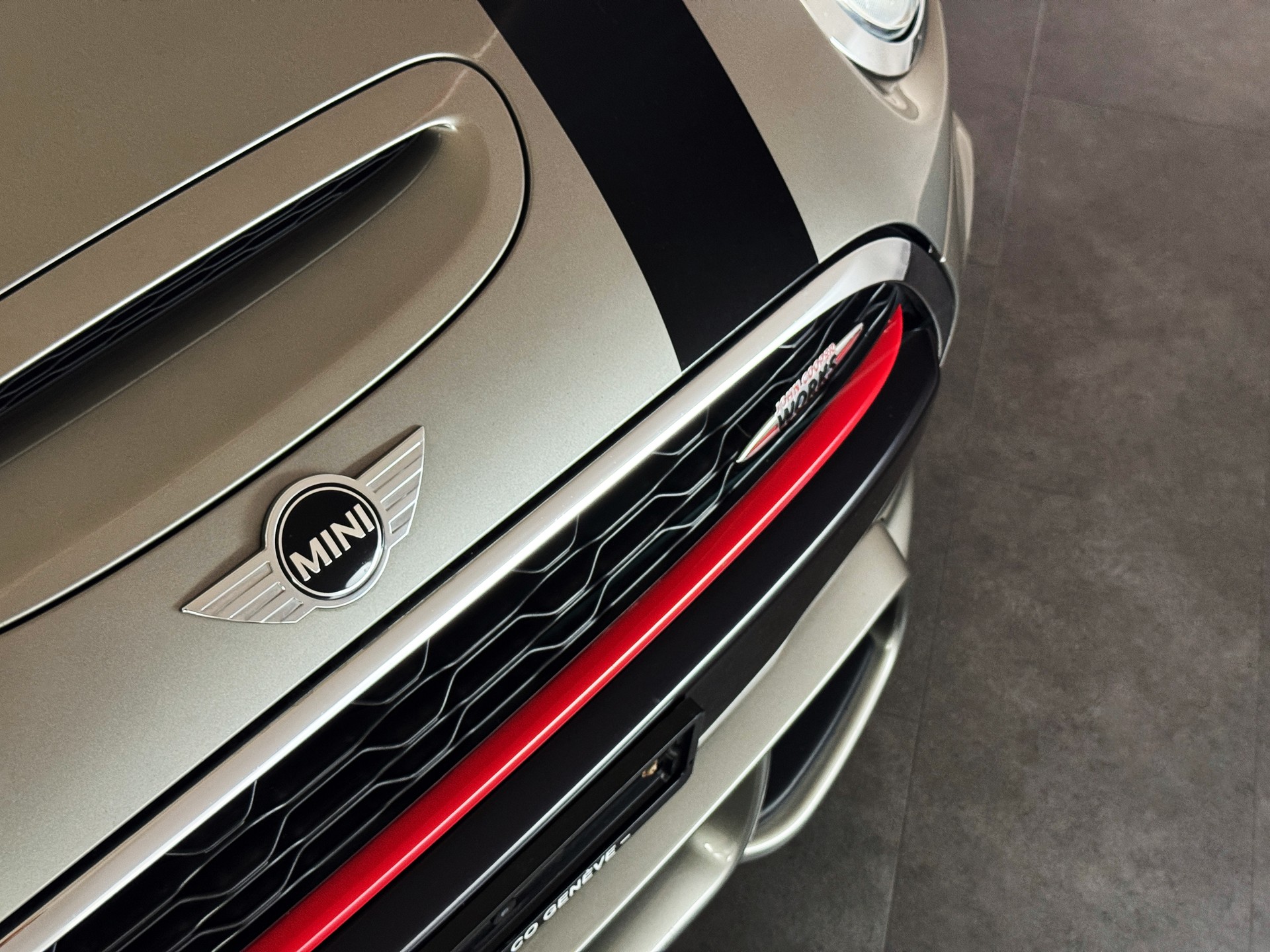 MINI Cooper John Cooper Works Steptronic-image-29