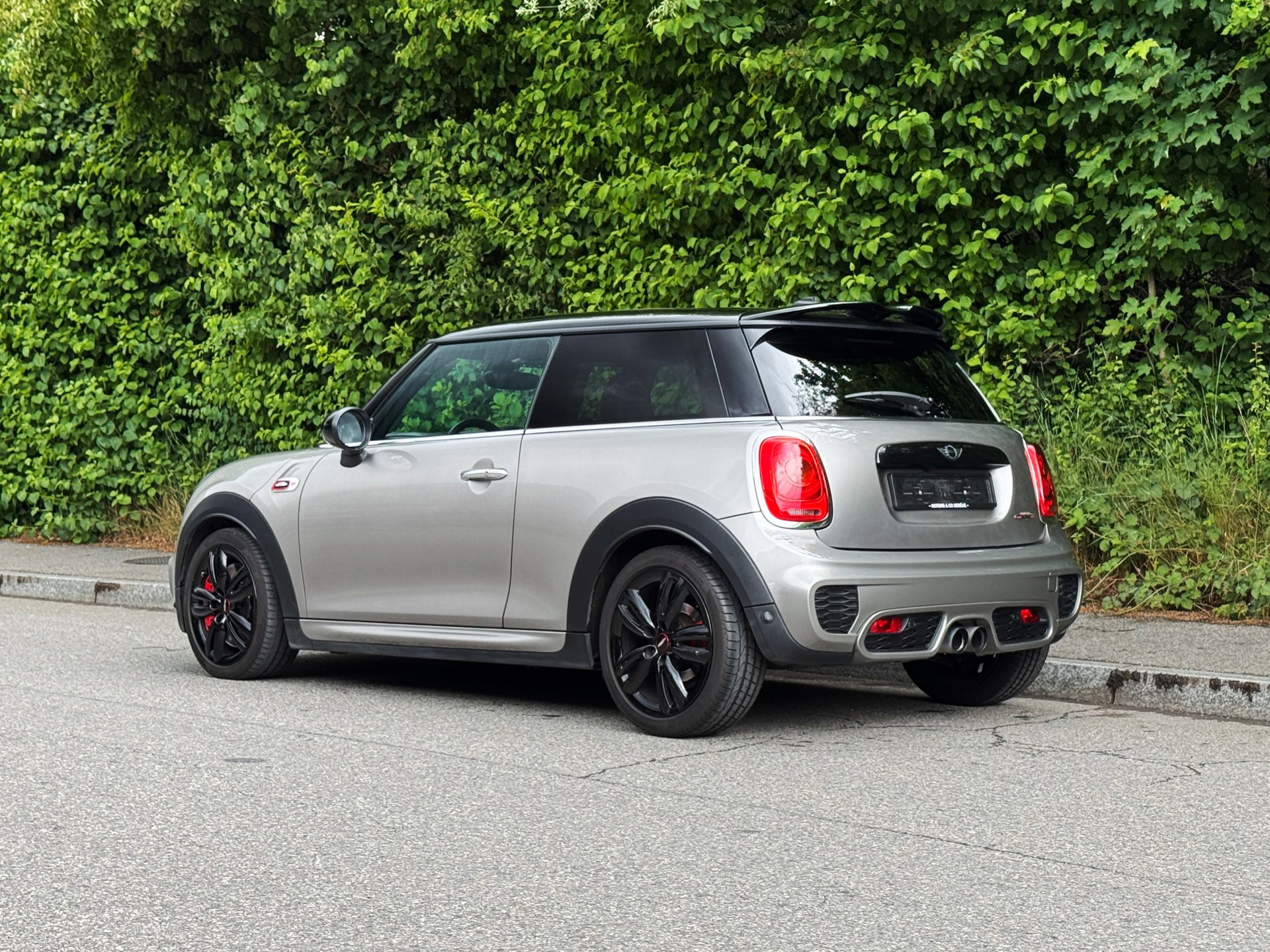 MINI Cooper John Cooper Works Steptronic-showroom-element-3