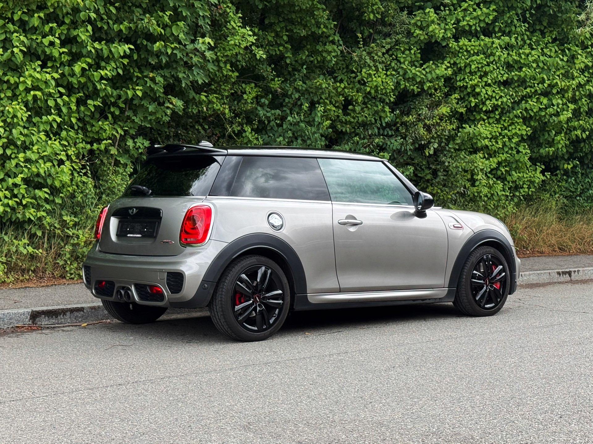 MINI Cooper John Cooper Works Steptronic-image-4