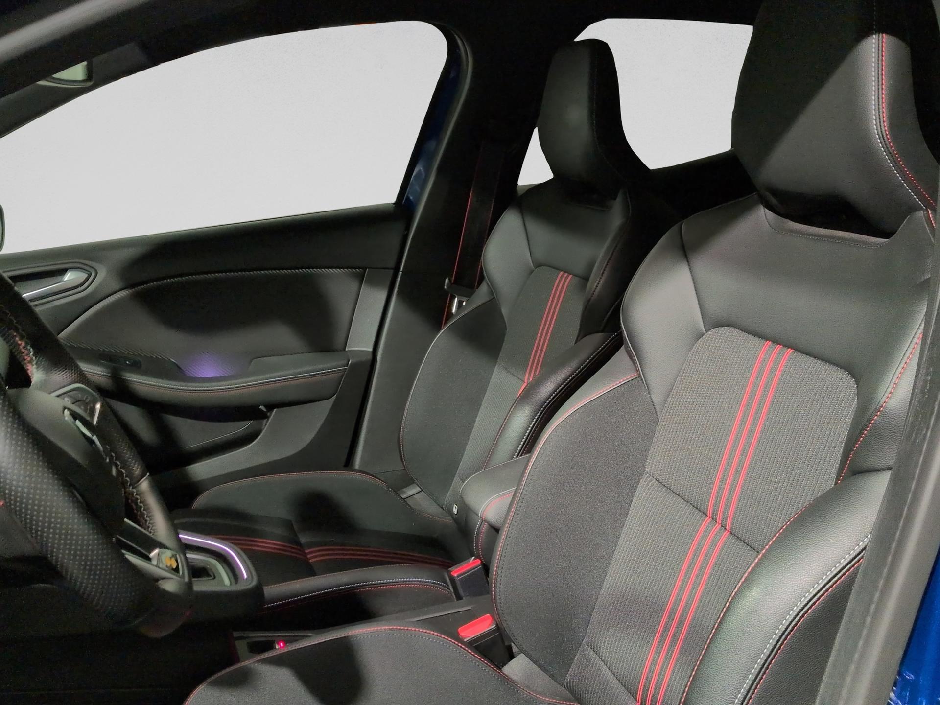 RENAULT Clio 1.6 E-Tech RS Line-image-8