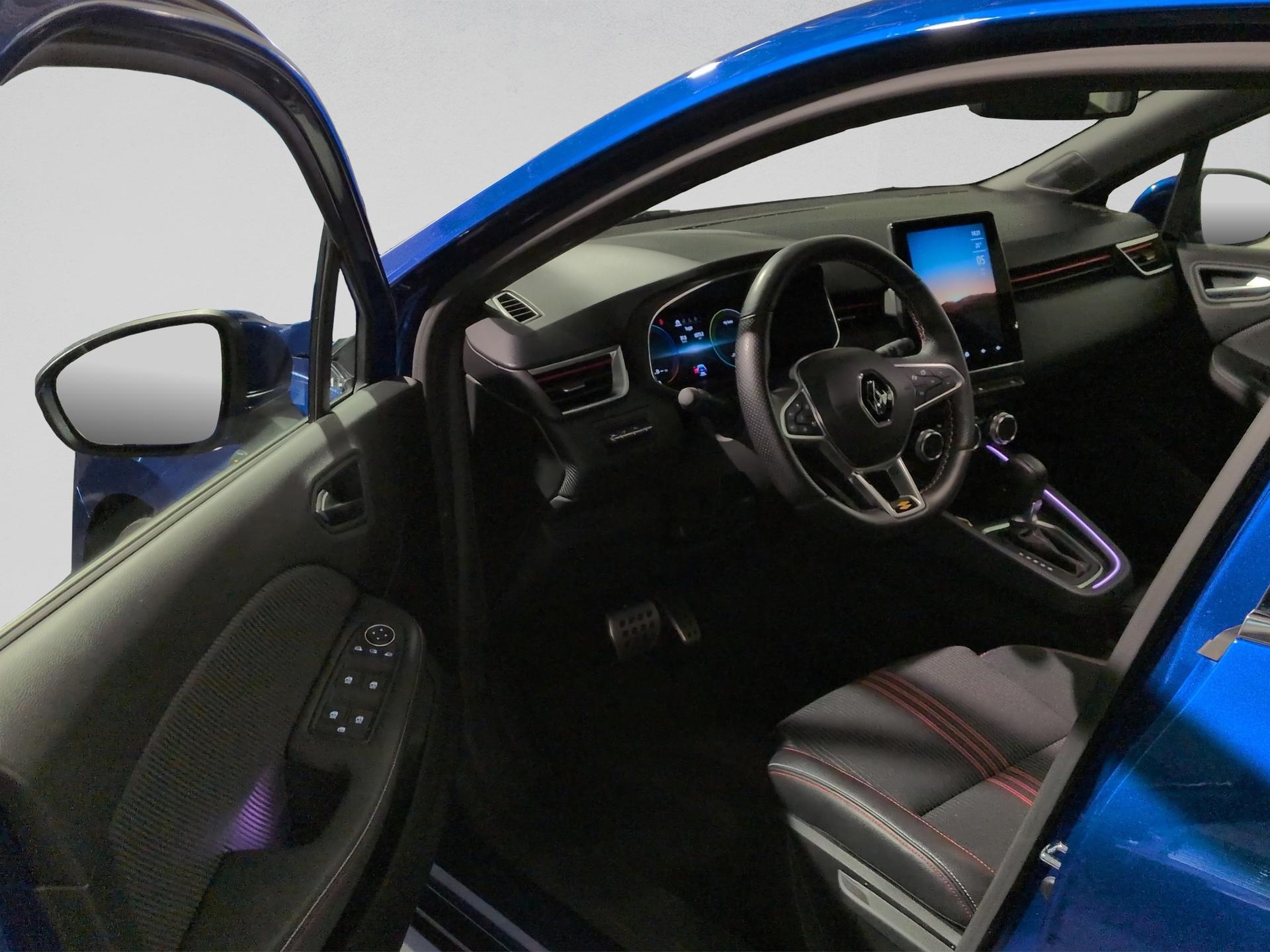 RENAULT Clio 1.6 E-Tech RS Line-image-21