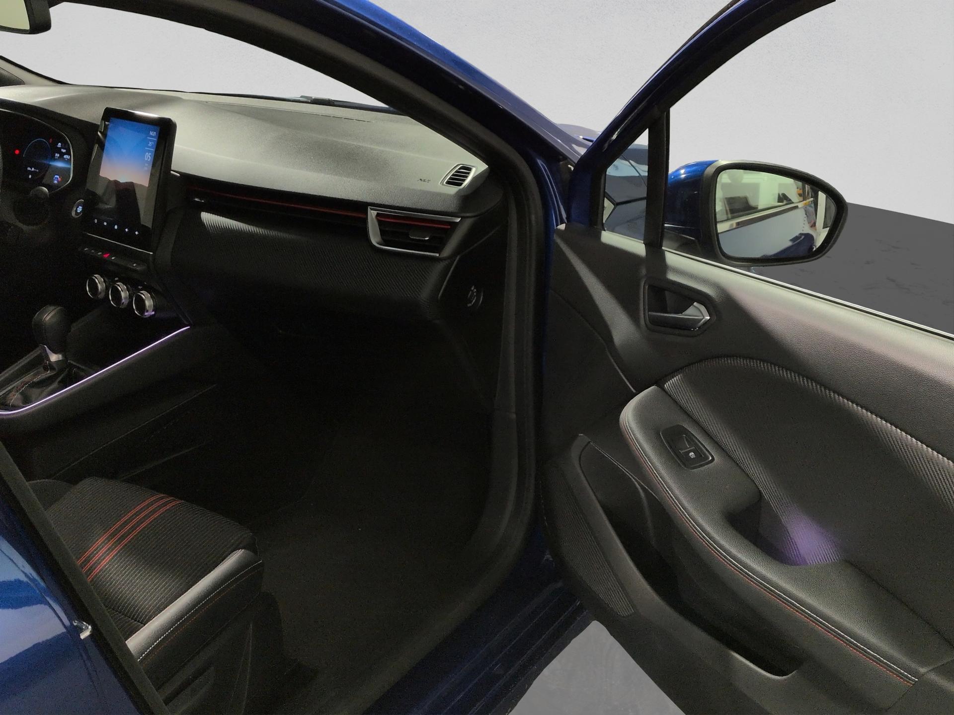 RENAULT Clio 1.6 E-Tech RS Line-image-22