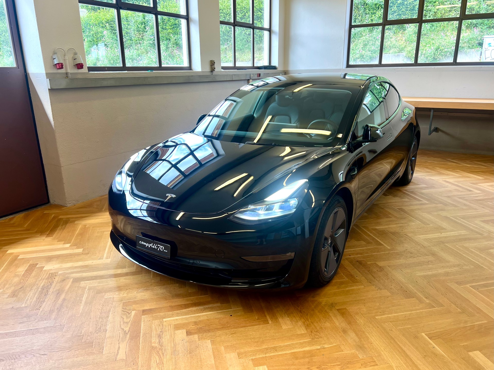 TESLA Model 3 Long Range Dual Motor AWD *Facelift