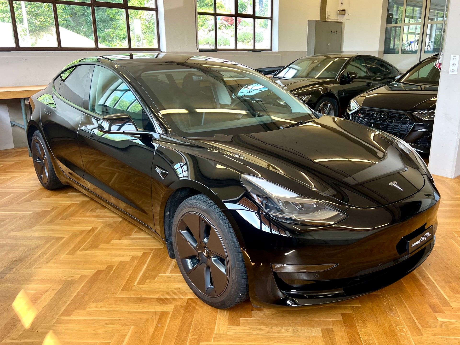 TESLA Model 3 Long Range Dual Motor AWD *Facelift-image-10