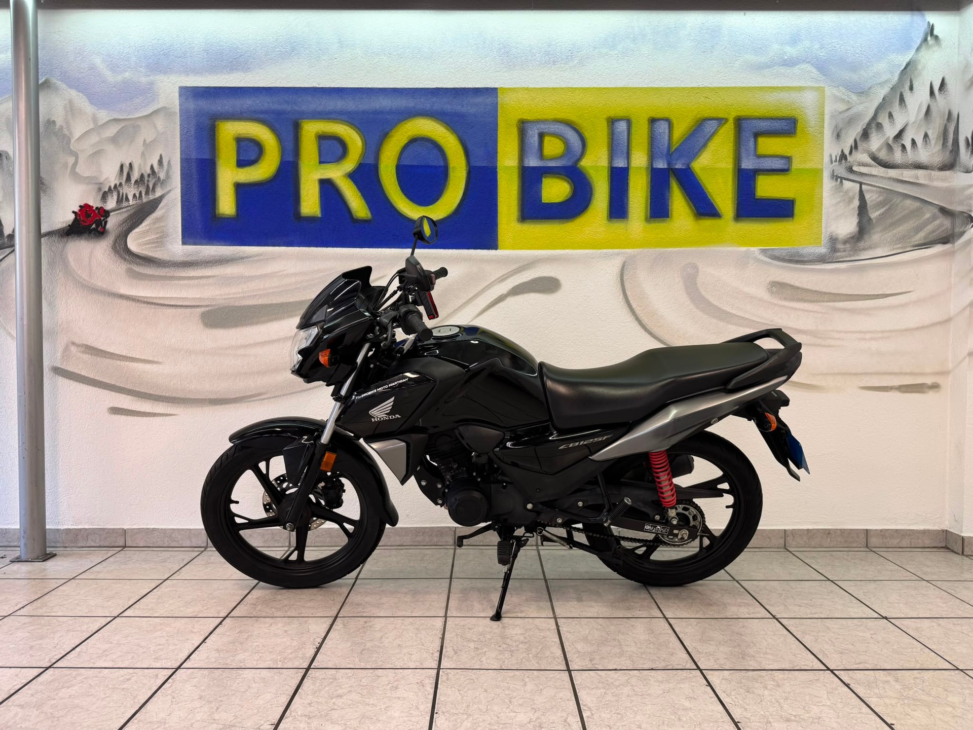 HONDA CBF 125 M-image-4