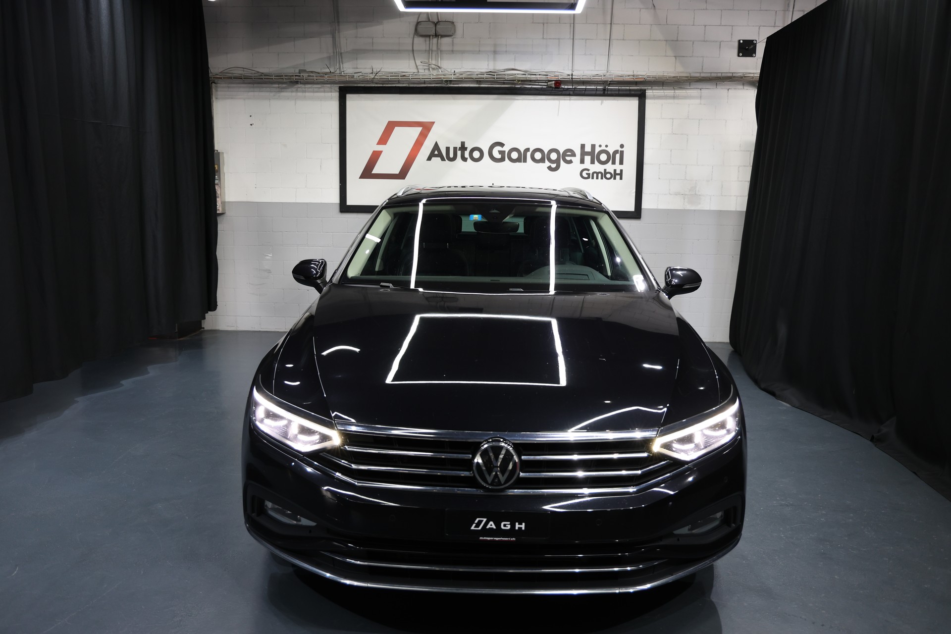 VW Passat 2.0 TDI BMT Highline 4Motion DSG Vollausstattung 200PS-image-8